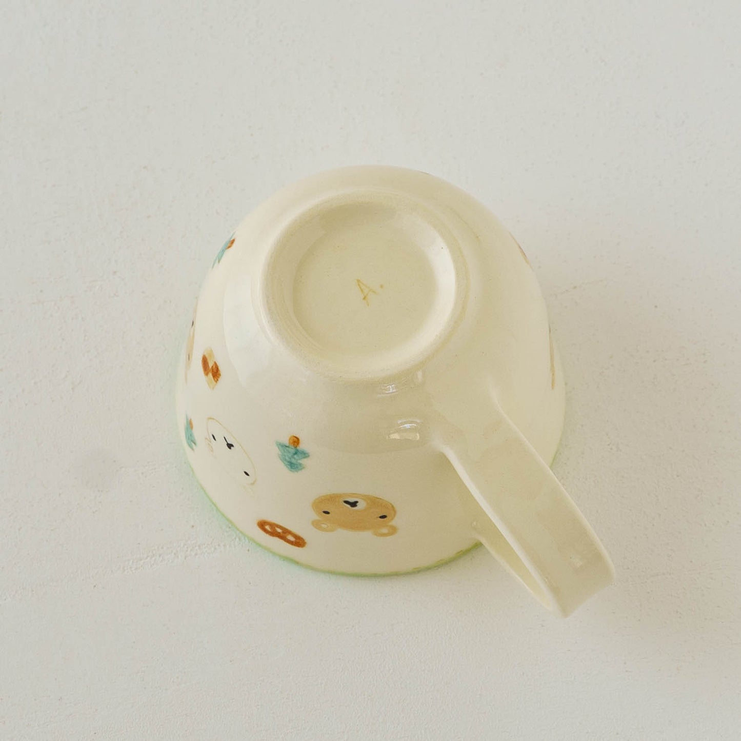 マグカップ　くまとクッキー（透明釉）｜大田亜樹