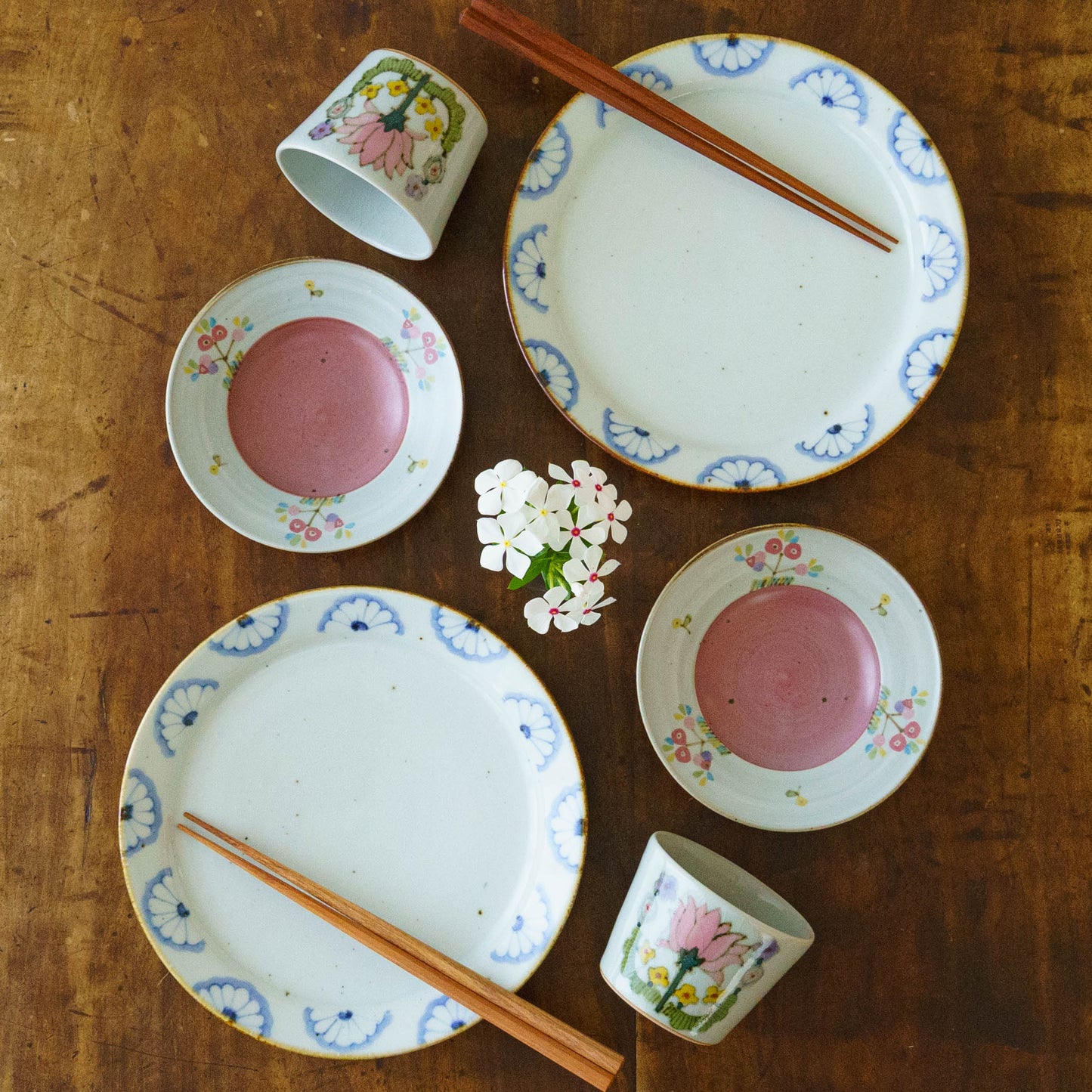 そば猪口　色絵草花｜皐月窯