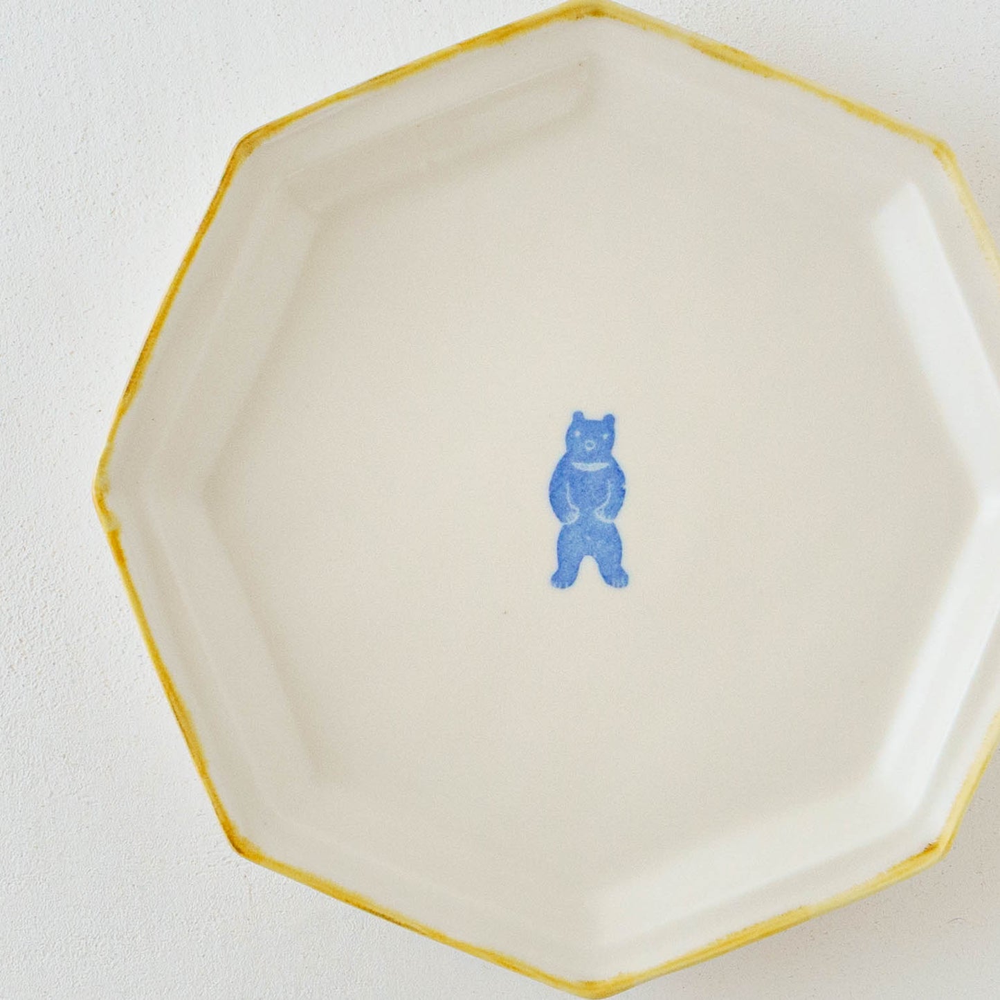 八角プレート　大　くま｜原村俊之