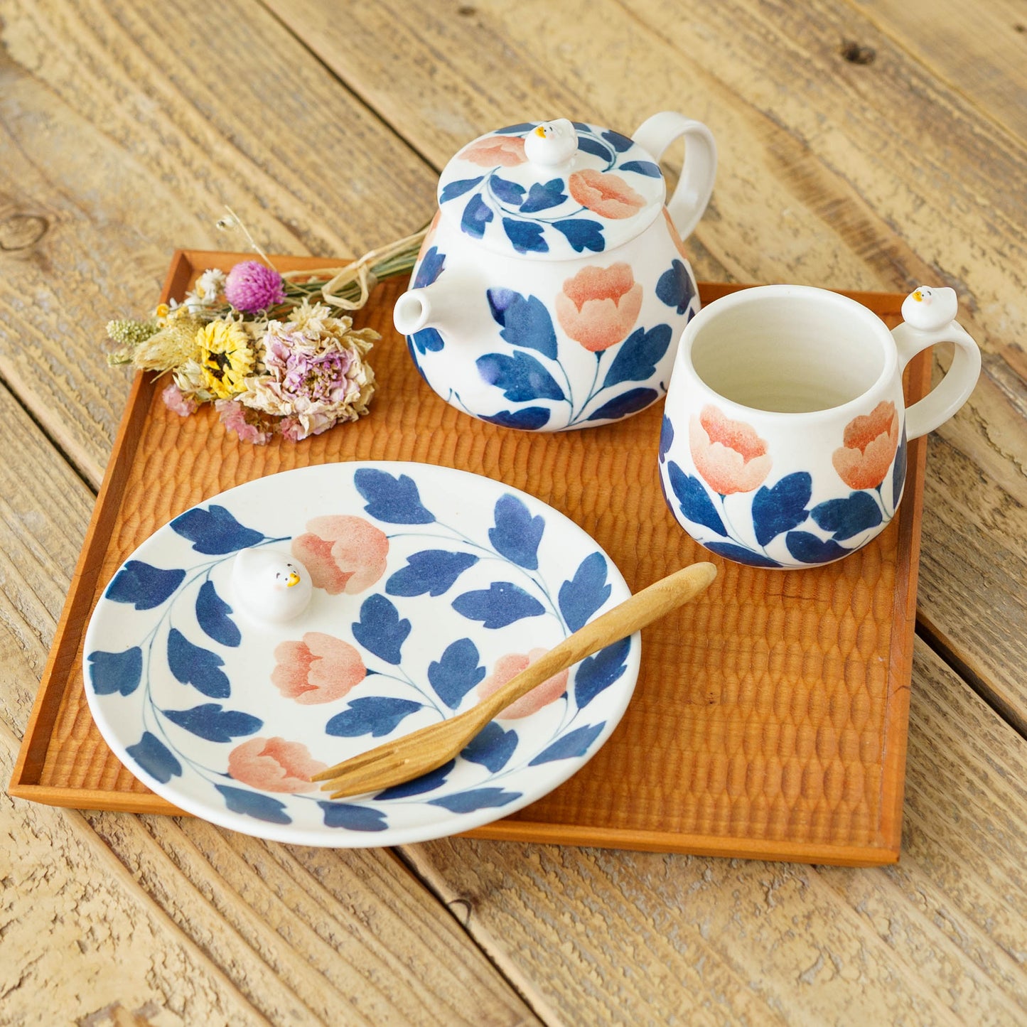 Plate duck pink blue M  | Ayano Arai