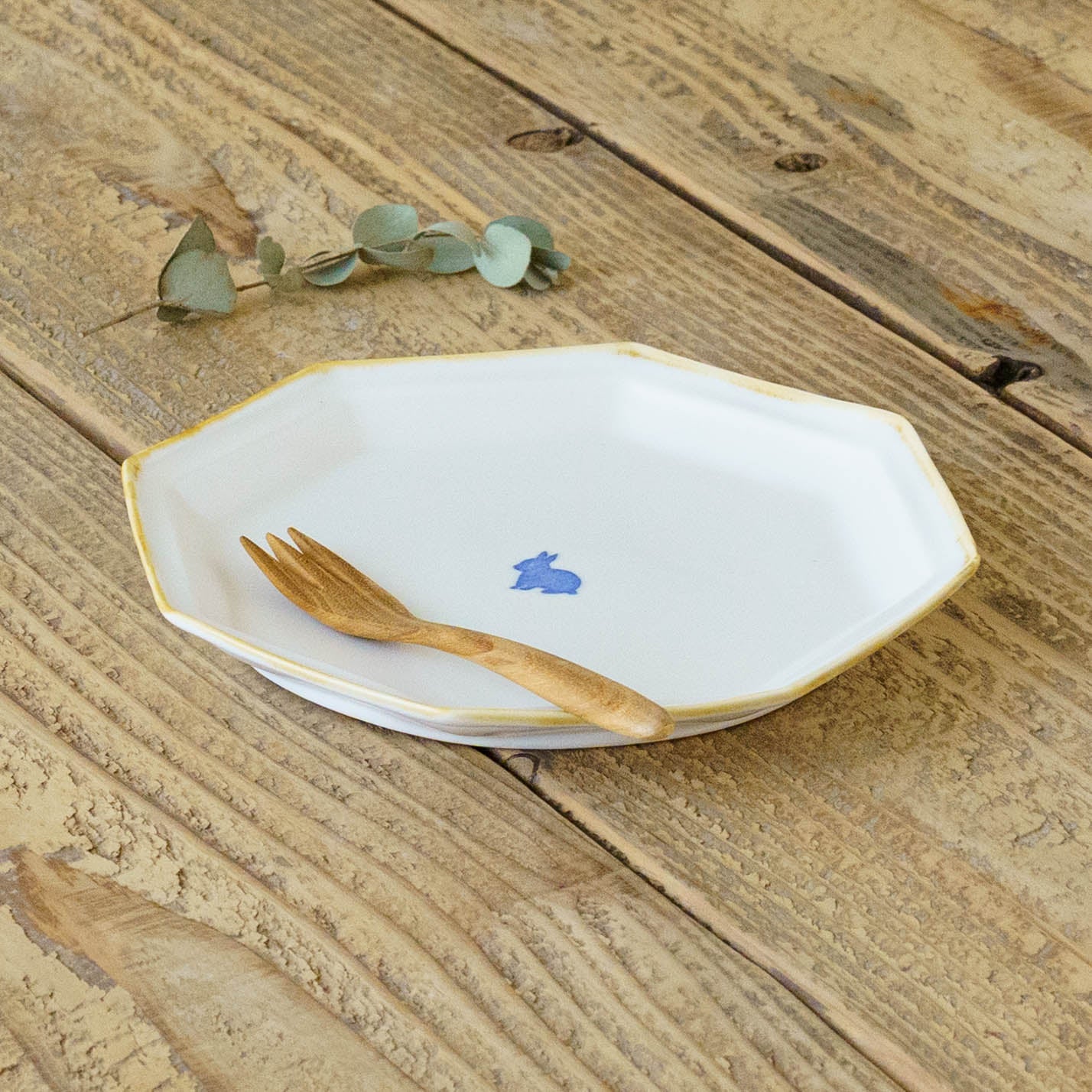 八角プレート　大　うさぎ｜原村俊之