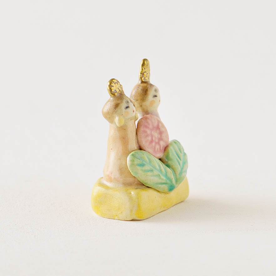 Hina dolls  flower (with mat) | Hahamiya