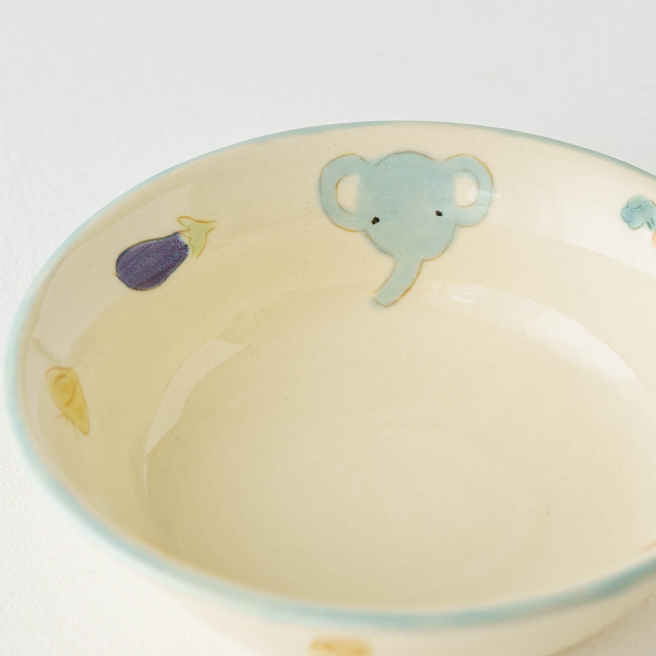 Small bowl elephant A｜Aki Ota
