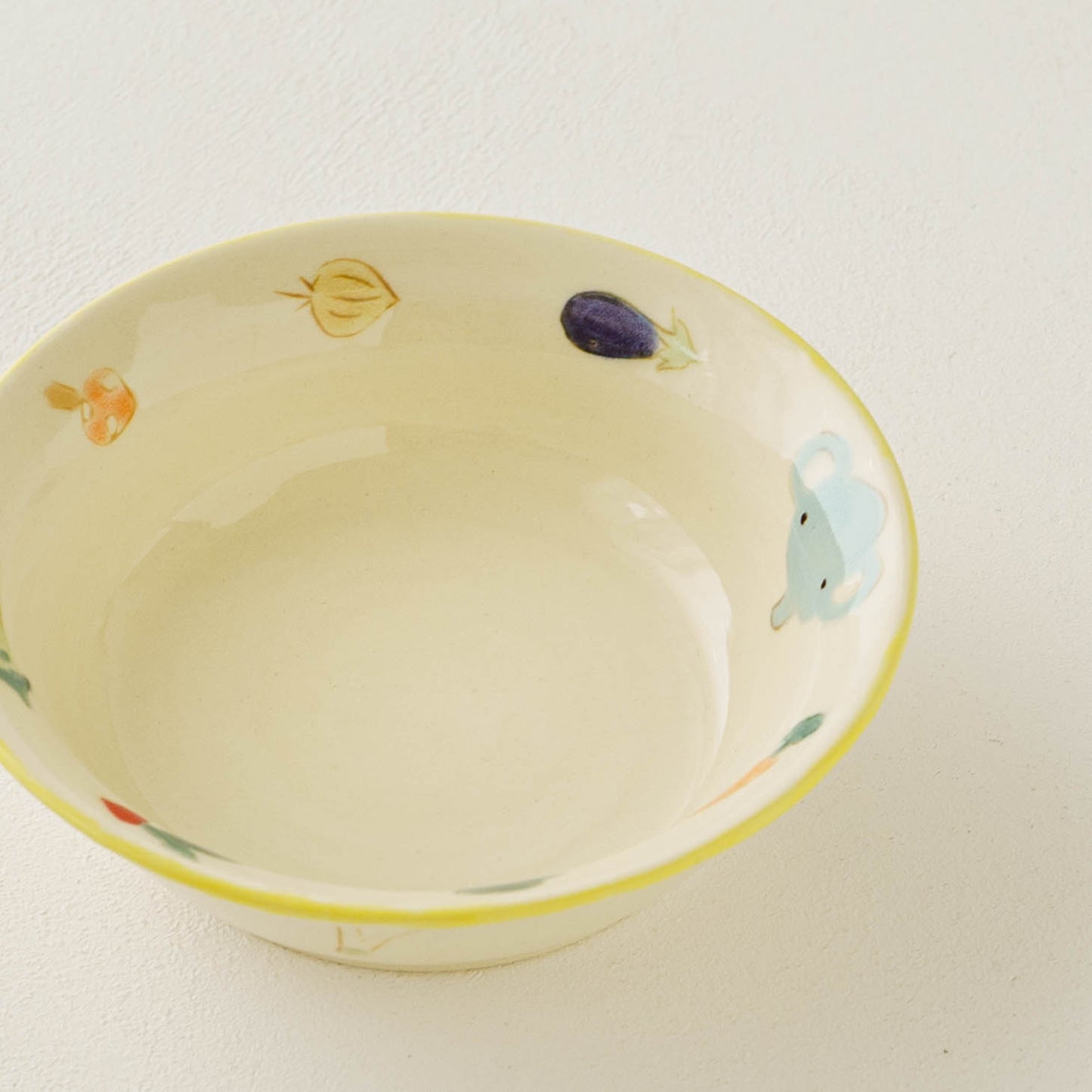 Small Bowl elephant B | Aki Ota