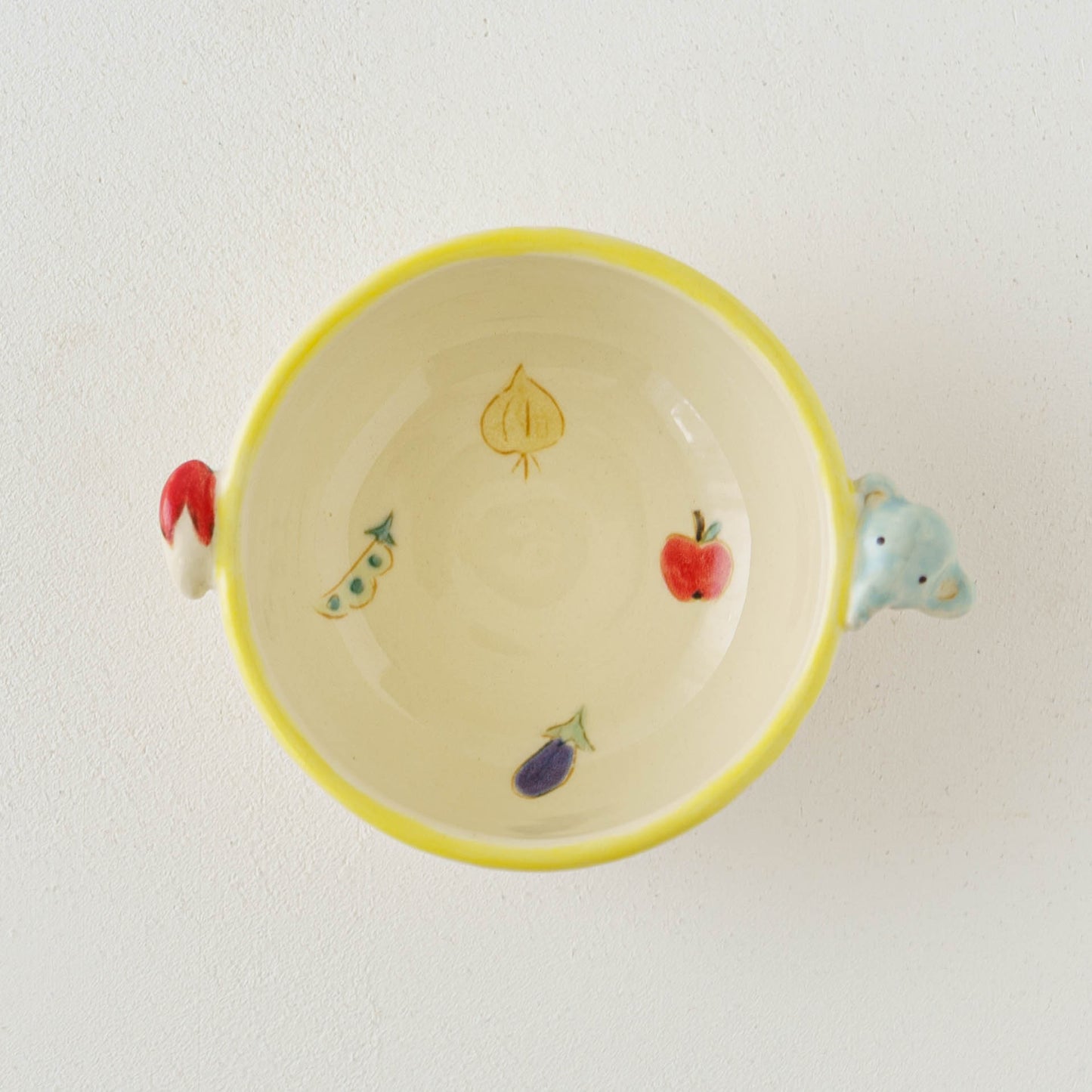 Small Bowl with Handles elephant | Aki Ota