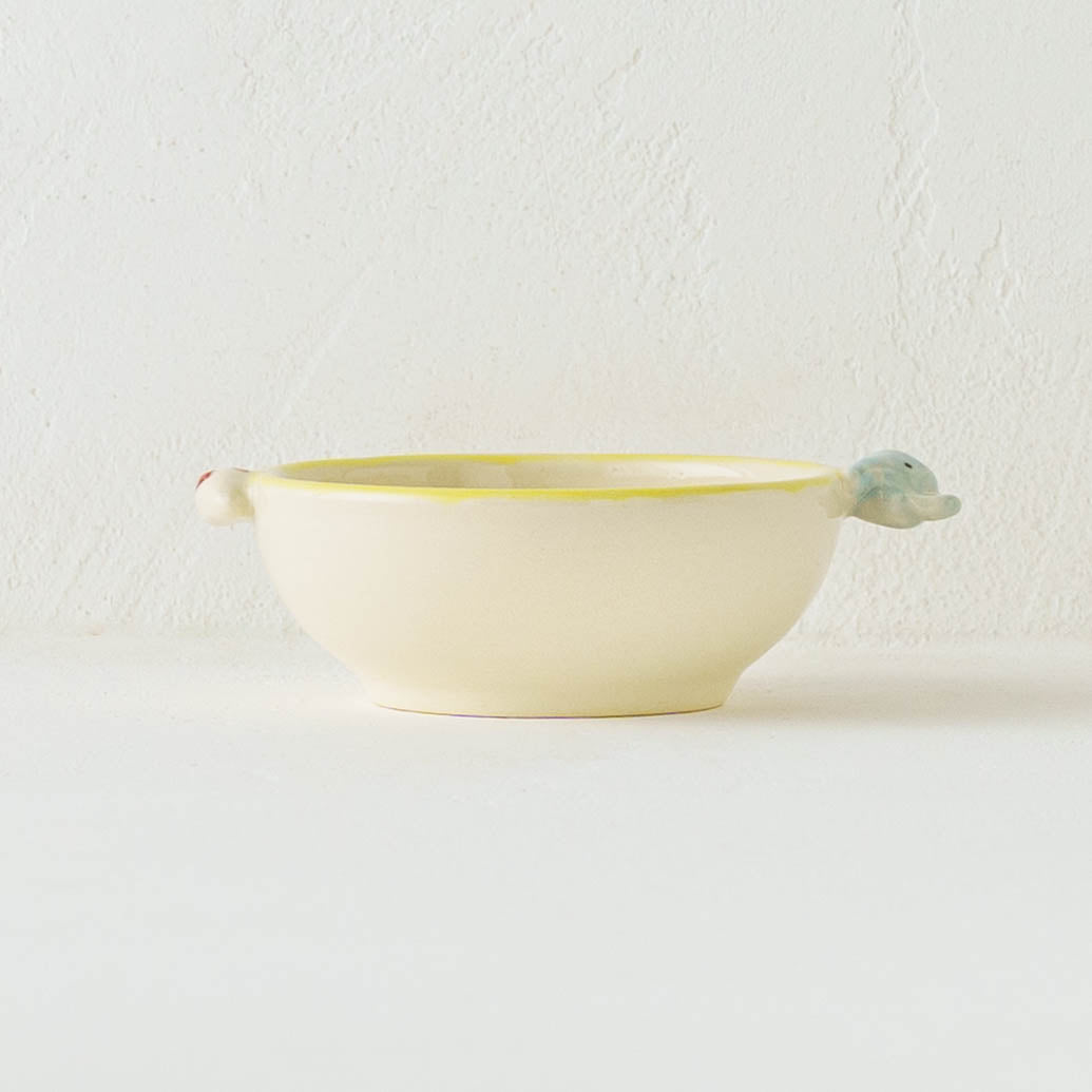 Small Bowl with Handles elephant | Aki Ota