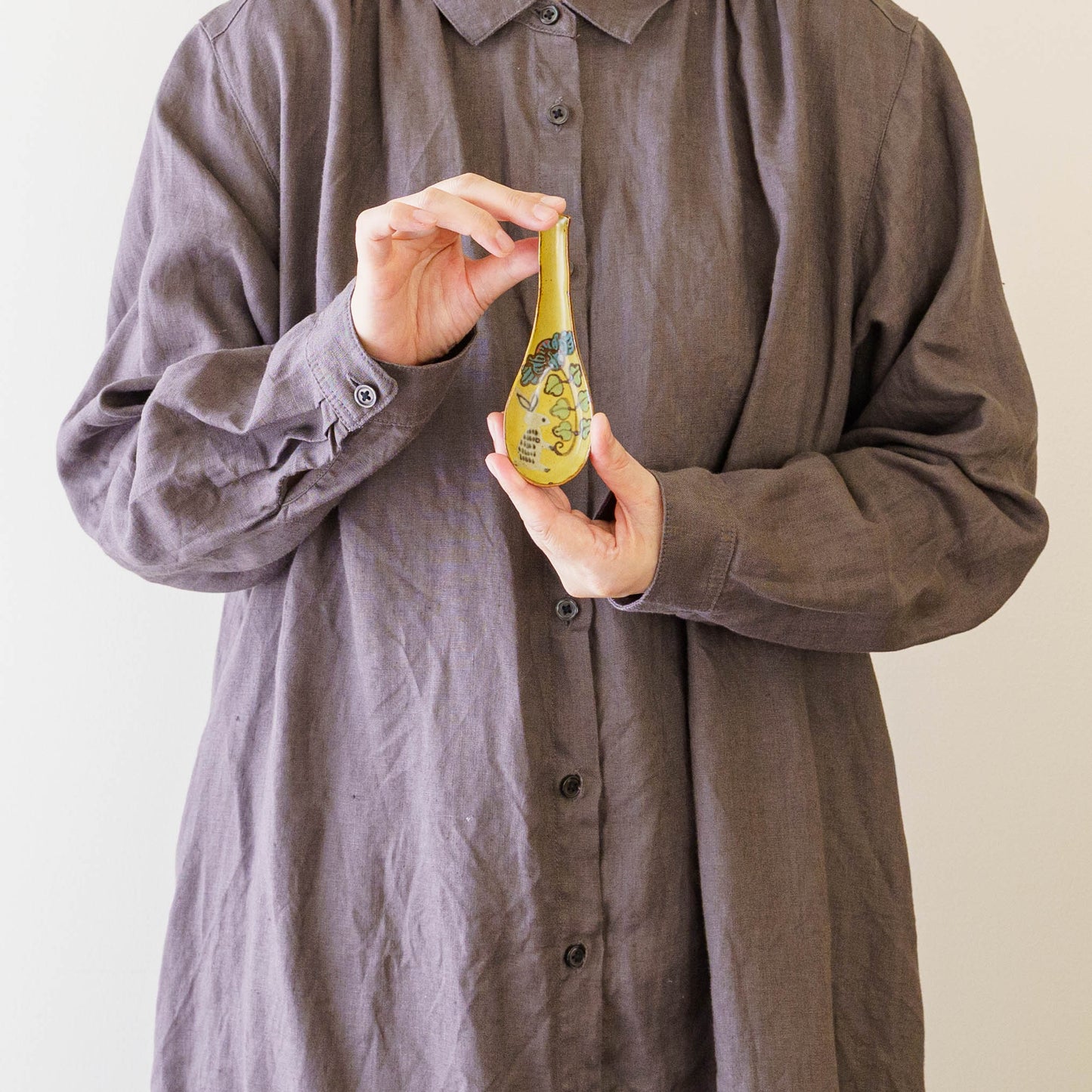 レンゲ　うさぎ黄｜皐月窯