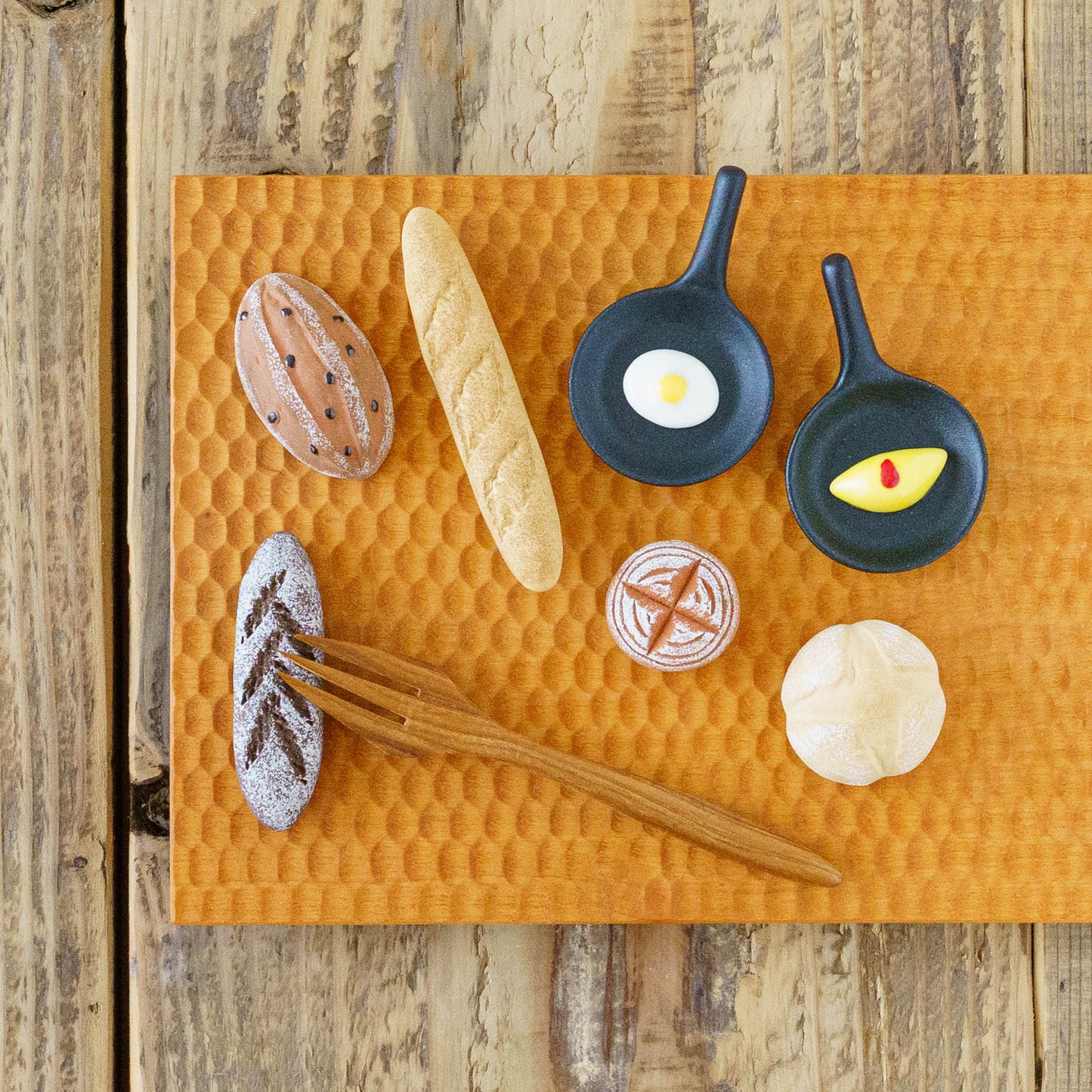 箸置き　朝食シリーズ｜美濃焼　イホシロ窯　Minoyaki Ihoshirogama Chopstick Rest