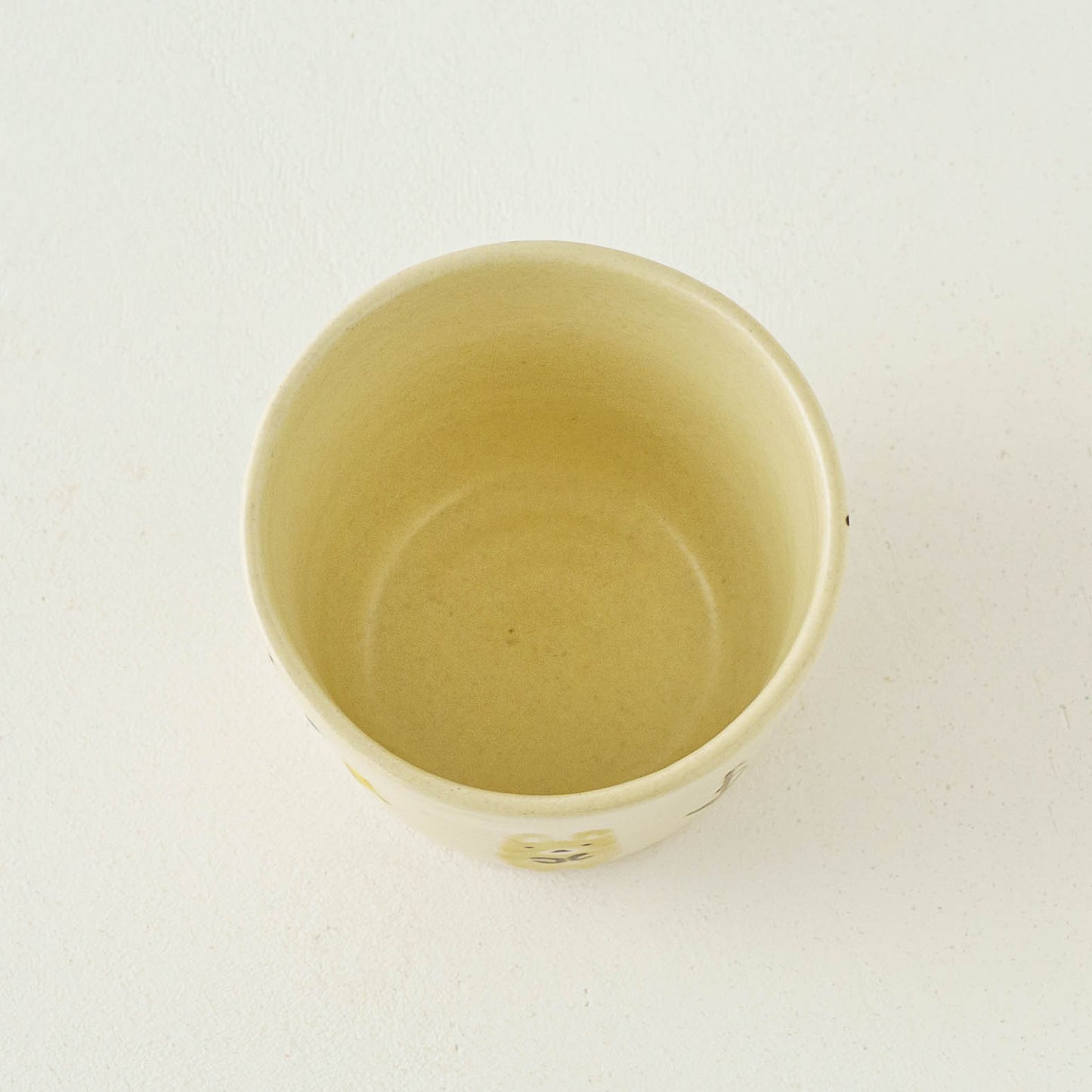 Cup rabbit | Aki Ota