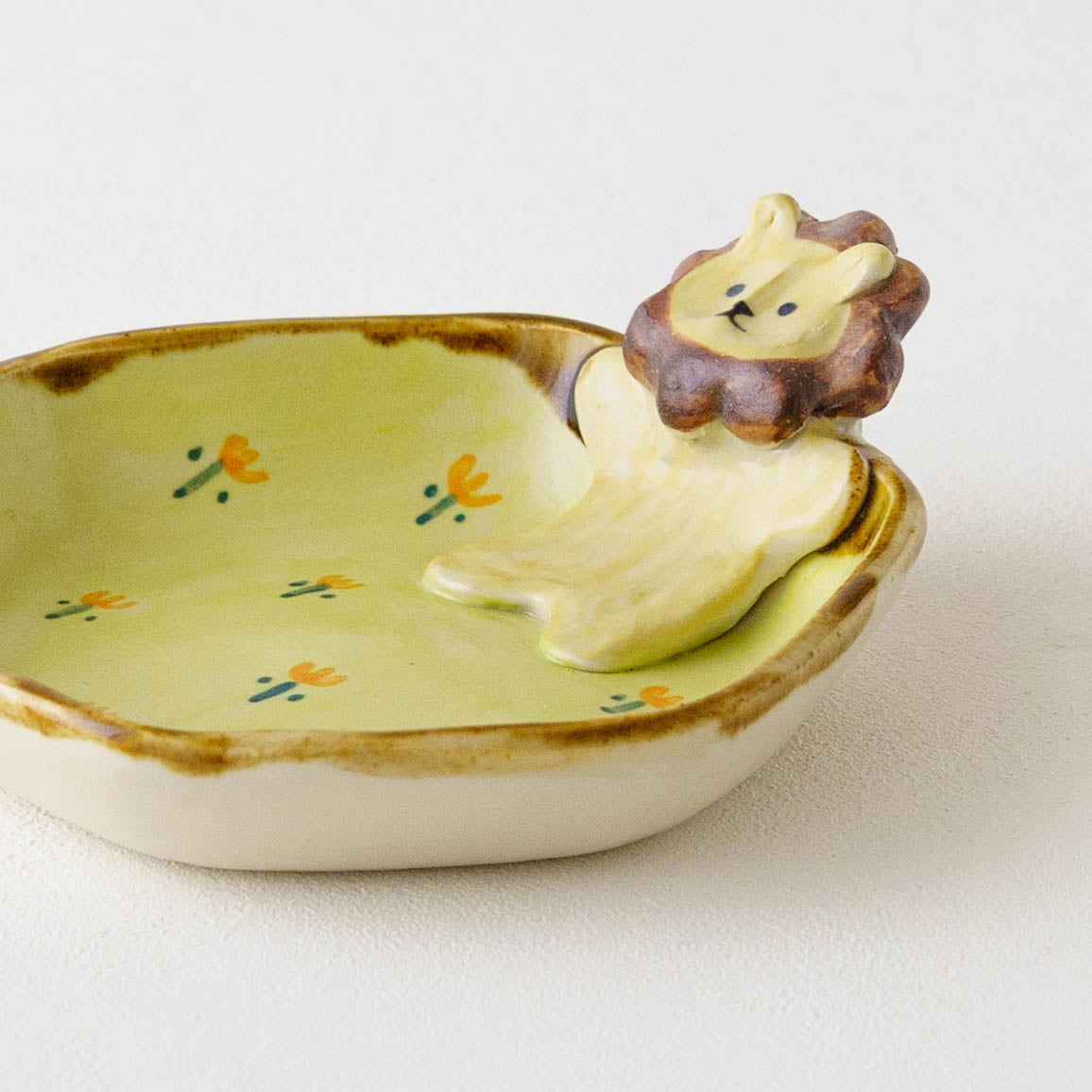 らいおん x お花　六角小皿｜梶田慶