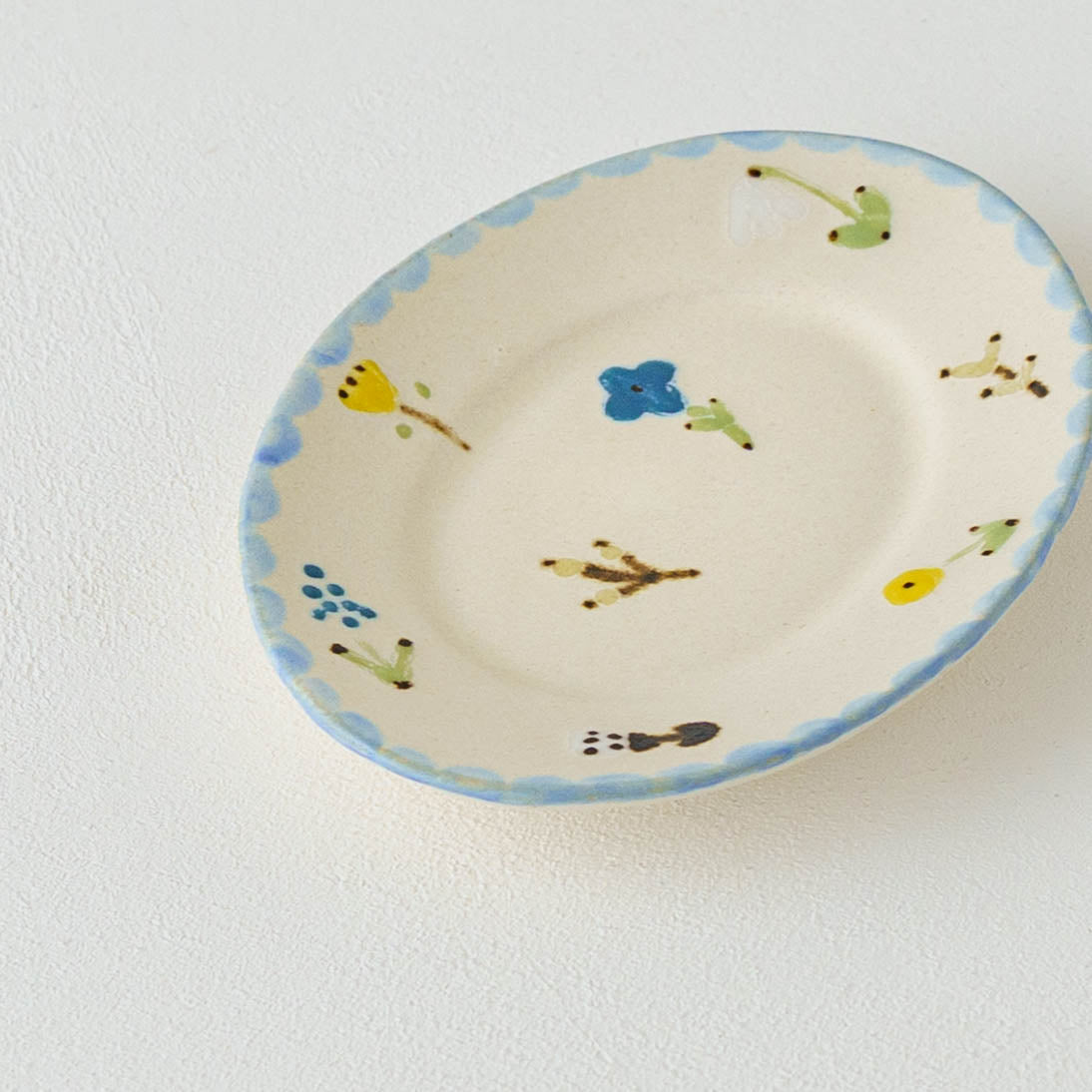 Small Plate flower | Aki Ota