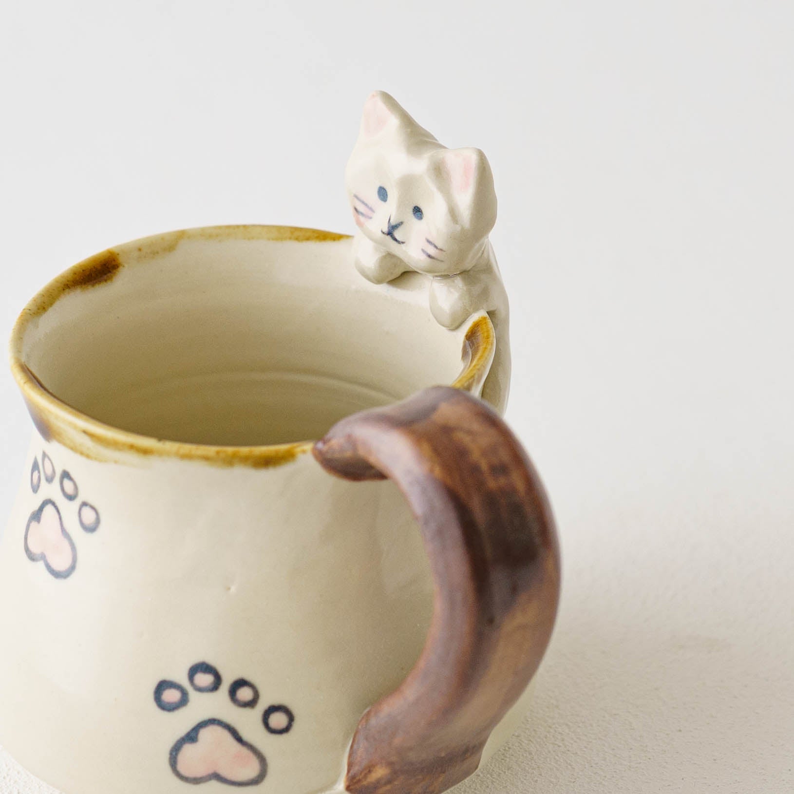 陶芸作家 梶田慶 ねこ にくきゅう マグ｜窯元、作家もののうつわ通販