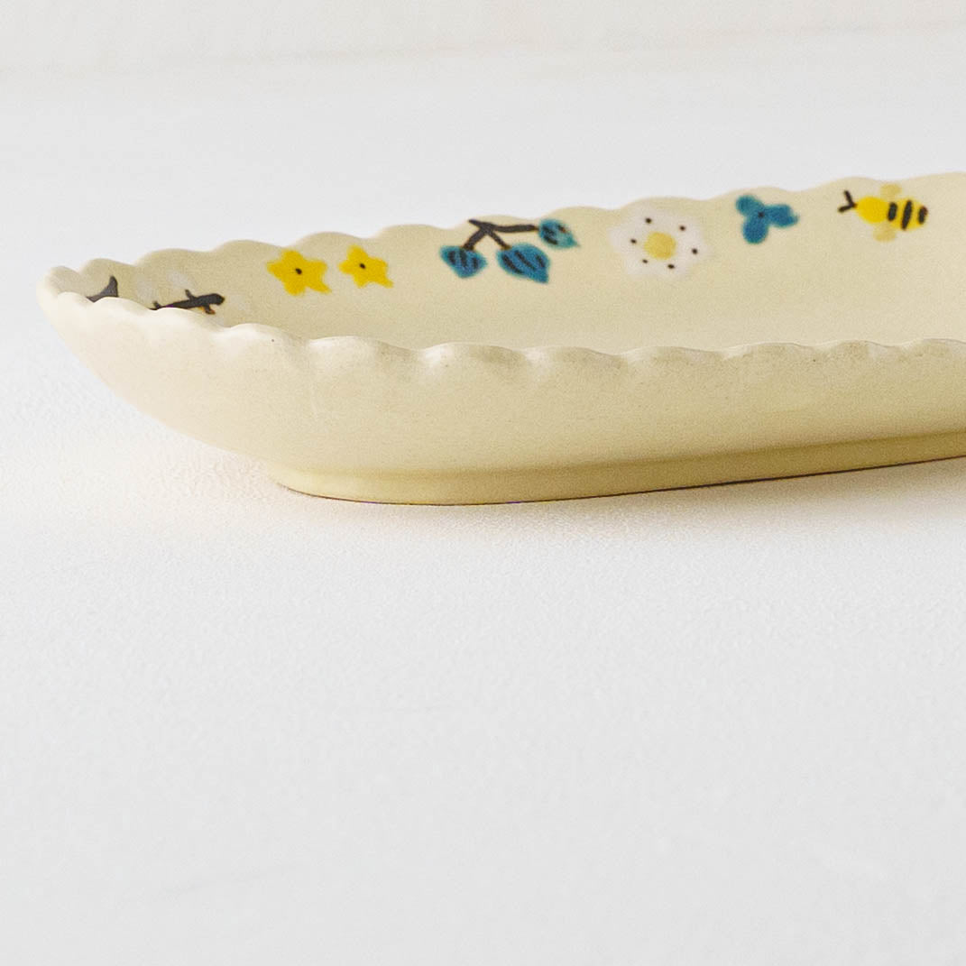 Oval Plate rabbit | Aki Ota