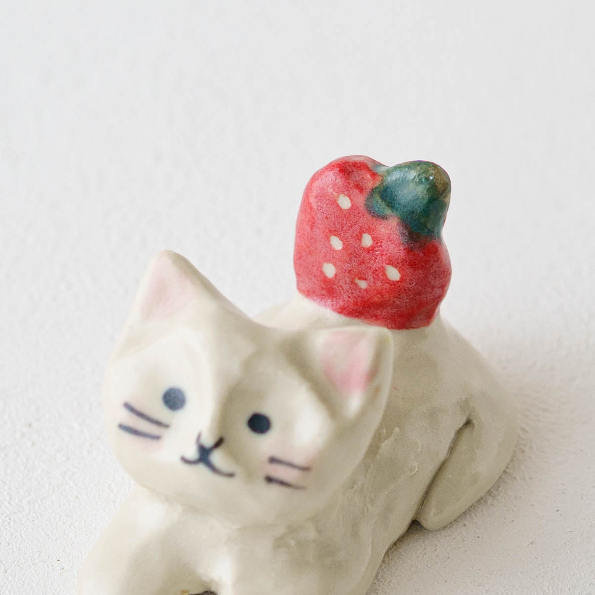 ねこ x いちご　はしおき｜梶田慶