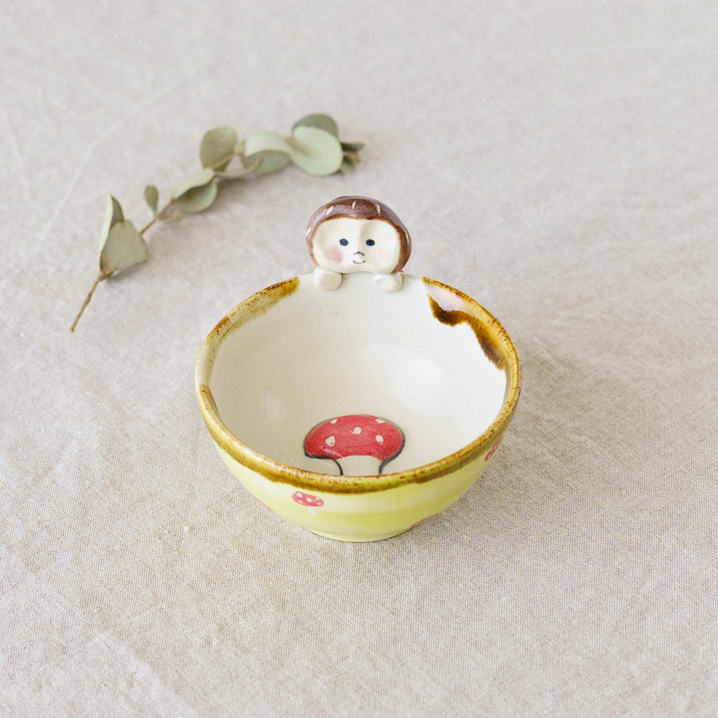 女の子 x きのこ　ぐい呑み｜梶田慶