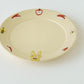Rimmed round plate rabbitt |  Aki Ota