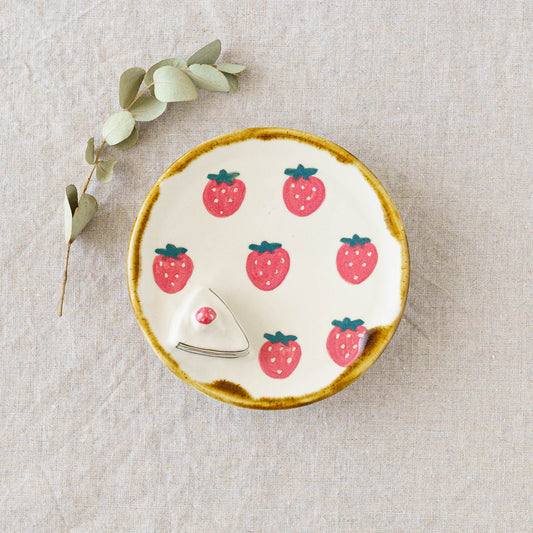 いちご　小皿｜梶田慶