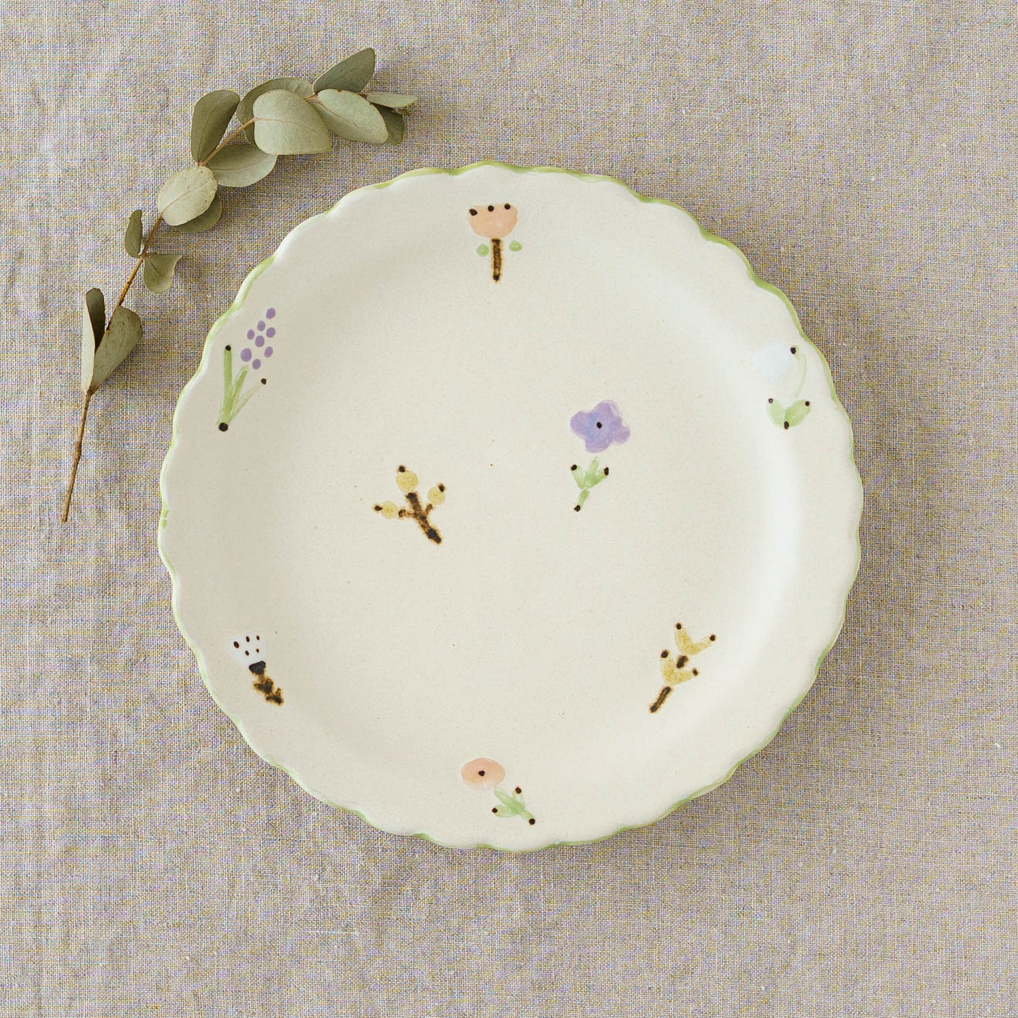 Cake Plate flower | Aki Ota