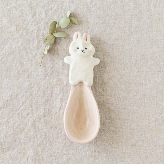 うさぎ　れんげ｜梶田慶