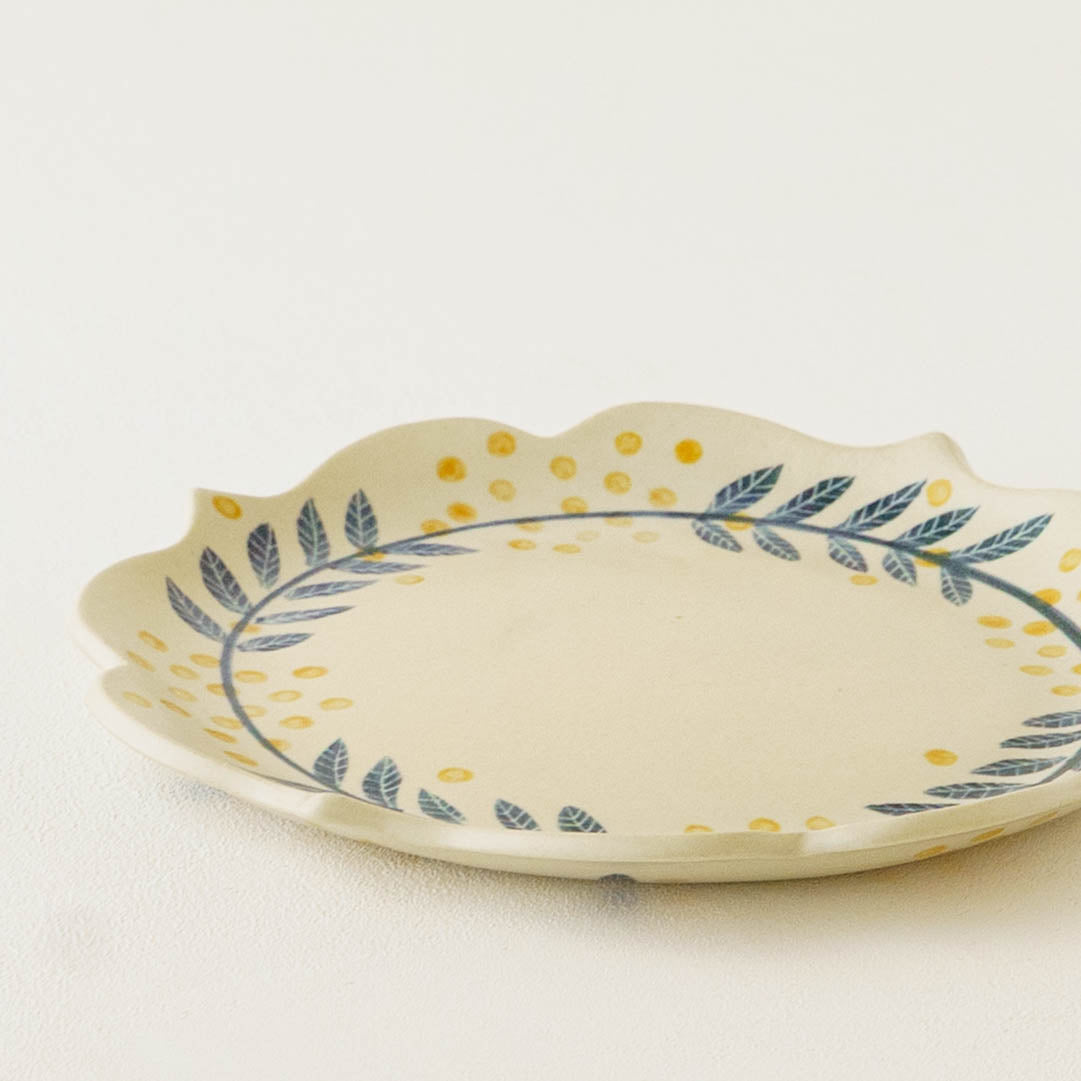 リバティ　6寸皿｜石川久美子