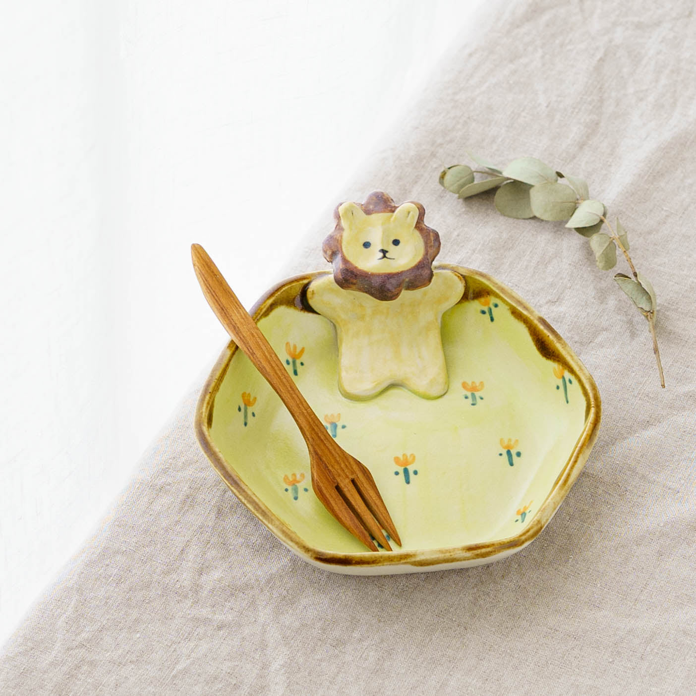 らいおん x お花　六角小皿｜梶田慶