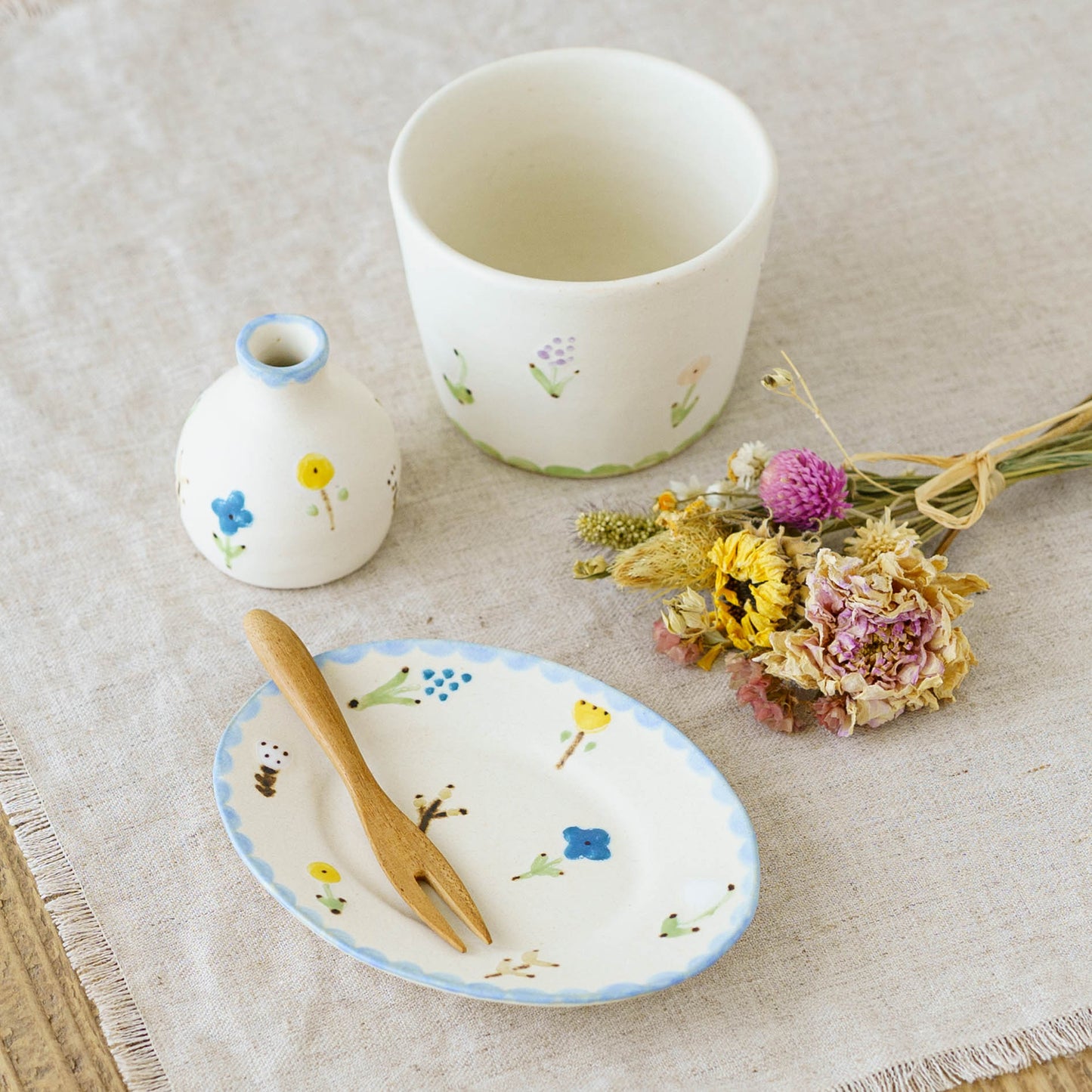Small Plate flower | Aki Ota