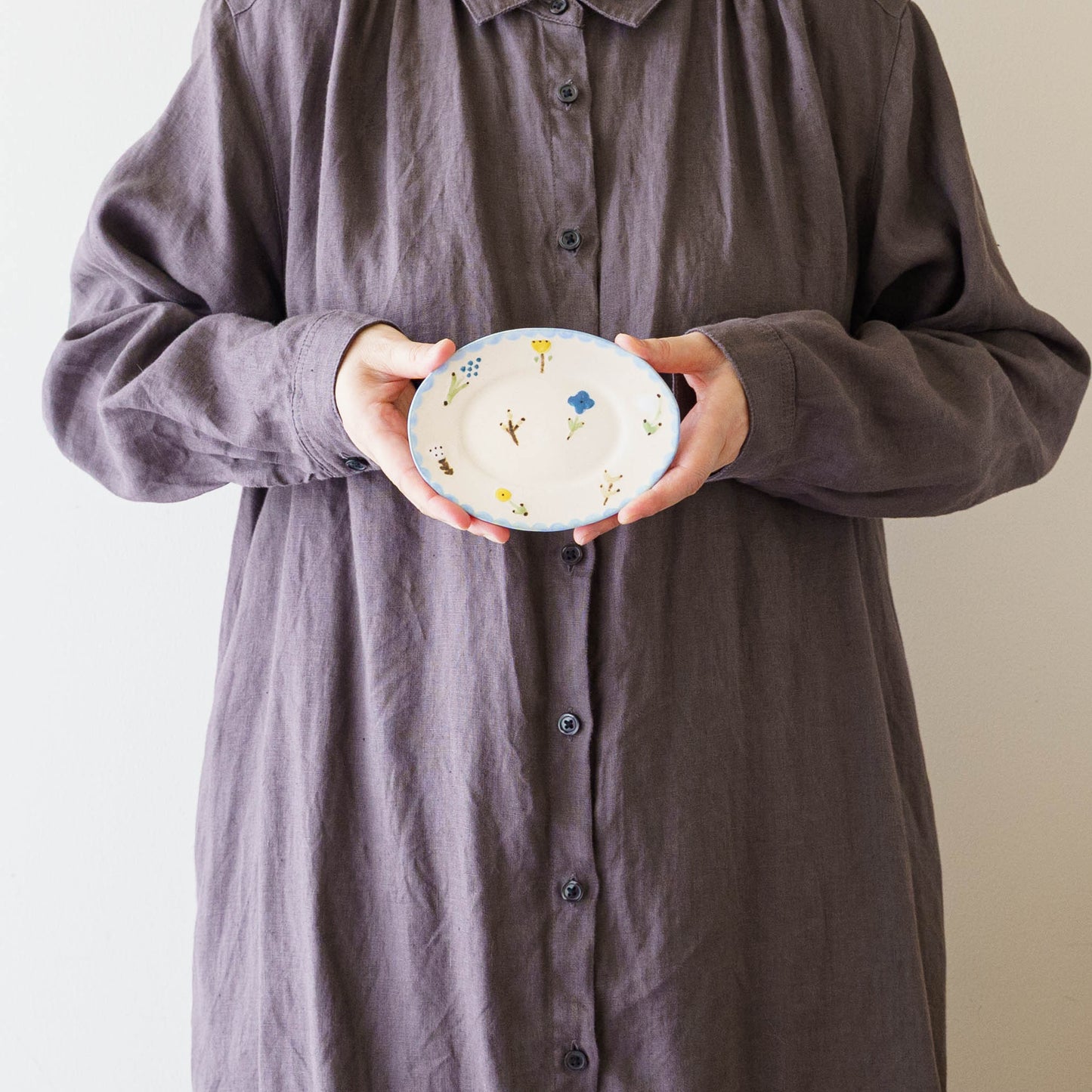 Small Plate flower | Aki Ota