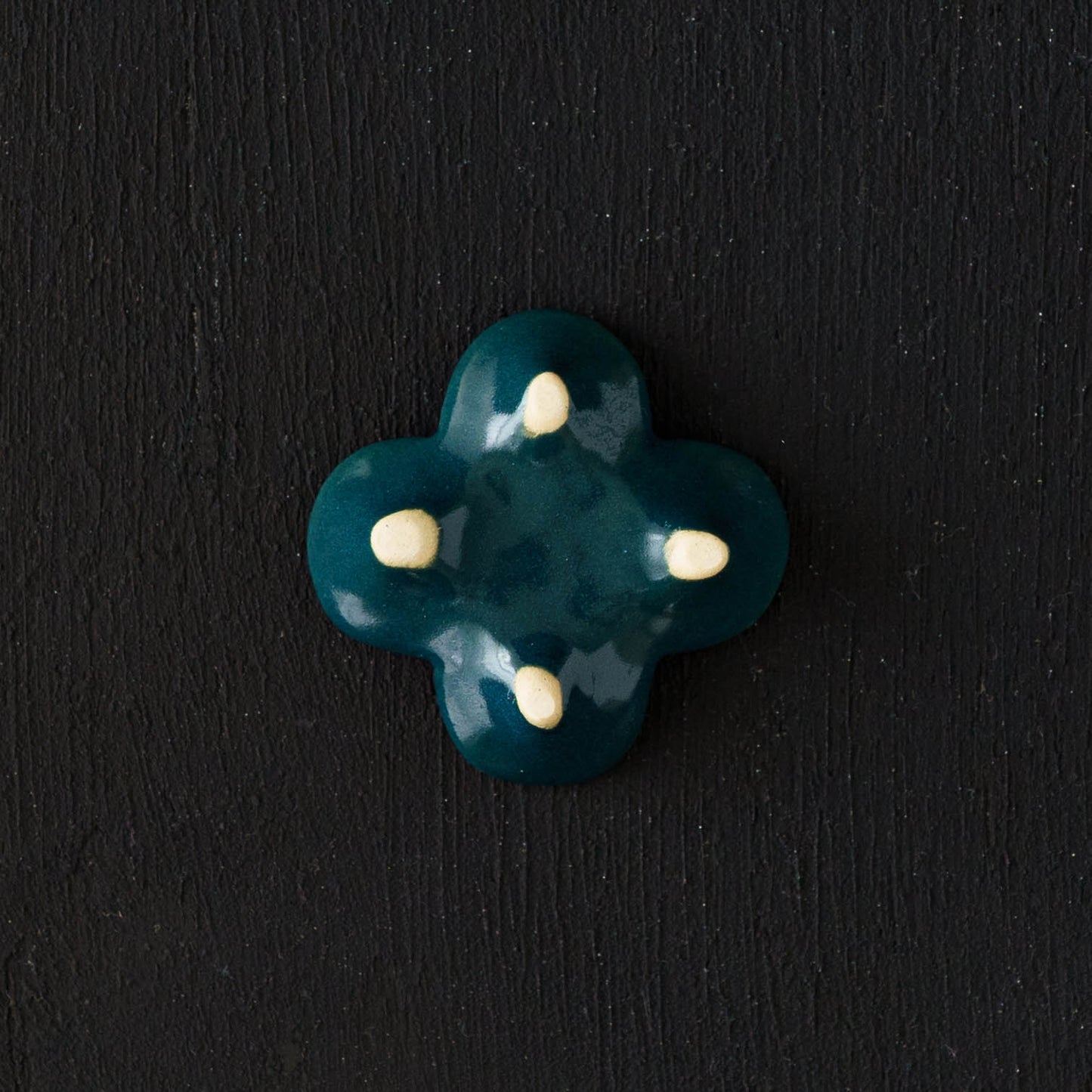 箸置き　クローバー｜辻本路