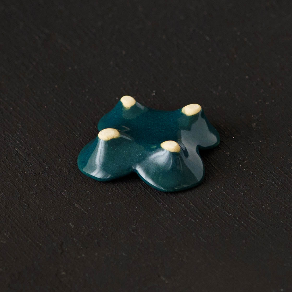 箸置き　クローバー｜辻本路