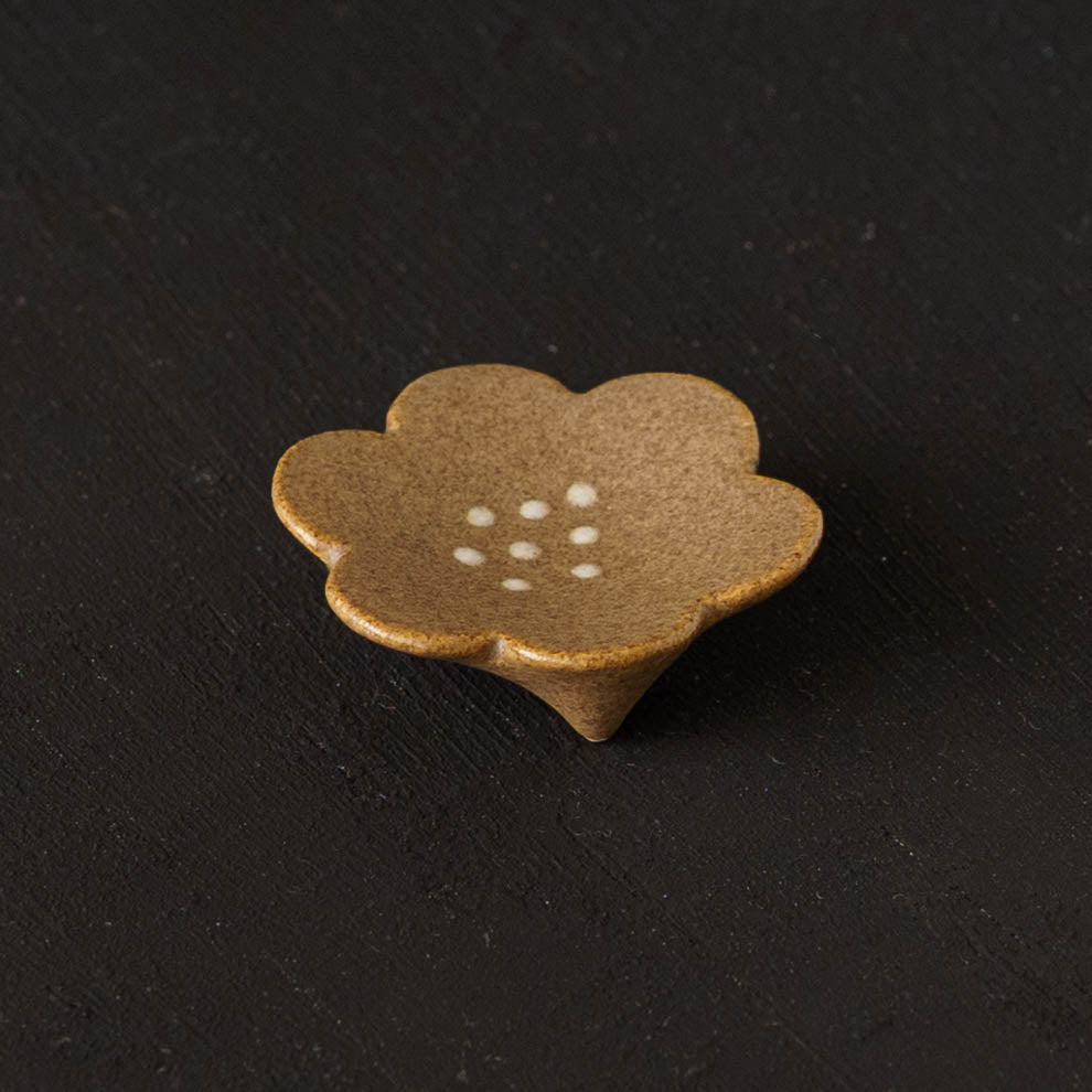 花箸置き　ベージュ｜辻本路