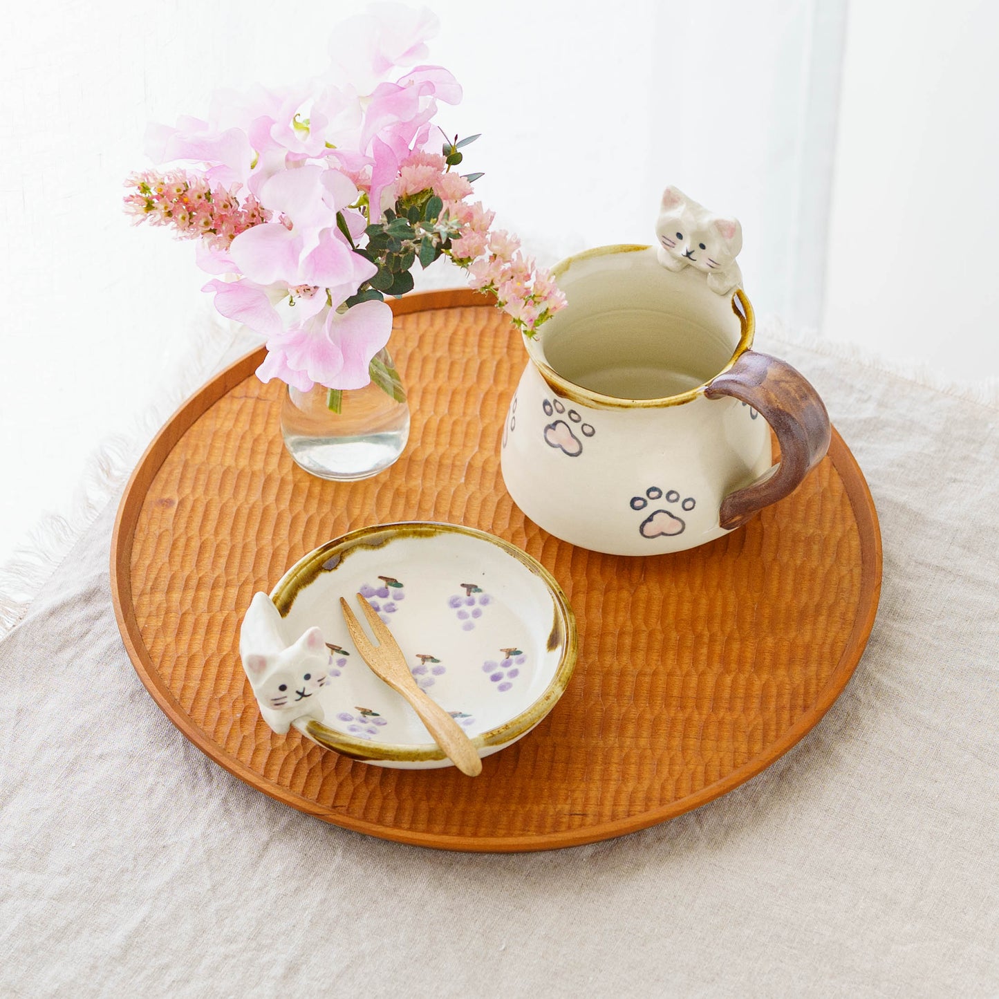 Cat x Grape Small Plate | Kei Kajita