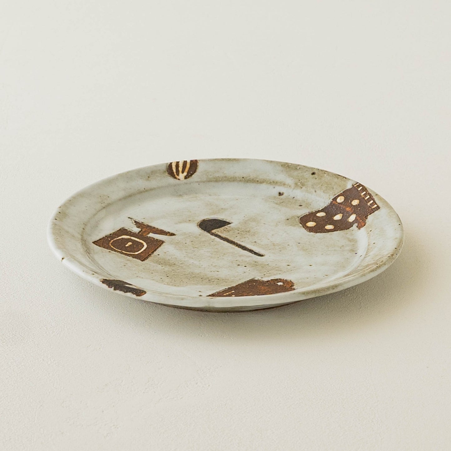 18.5cm plate A｜Junko Okazaki