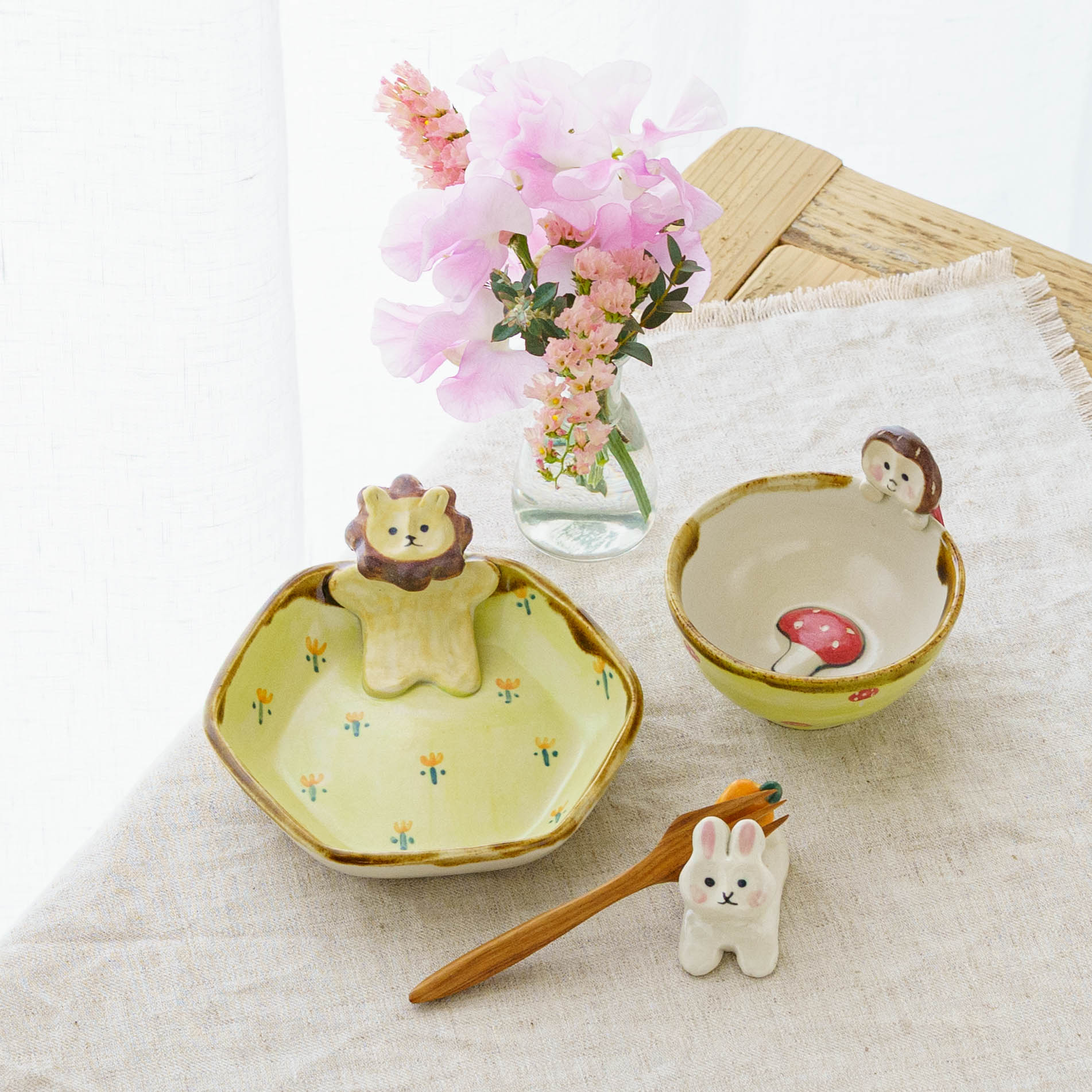 陶芸作家 梶田慶 らいおん お花 六角小皿｜窯元、作家もののうつわ通販