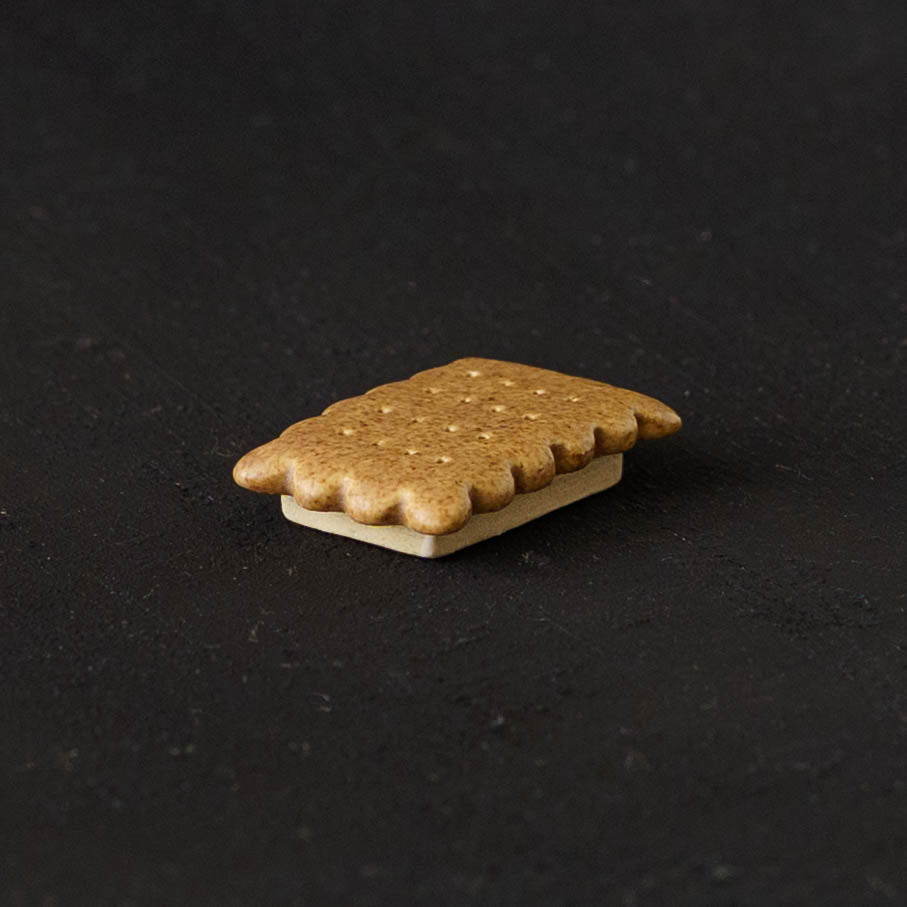 Flower chopstick rest Tulip white｜Michi Tsujimoto