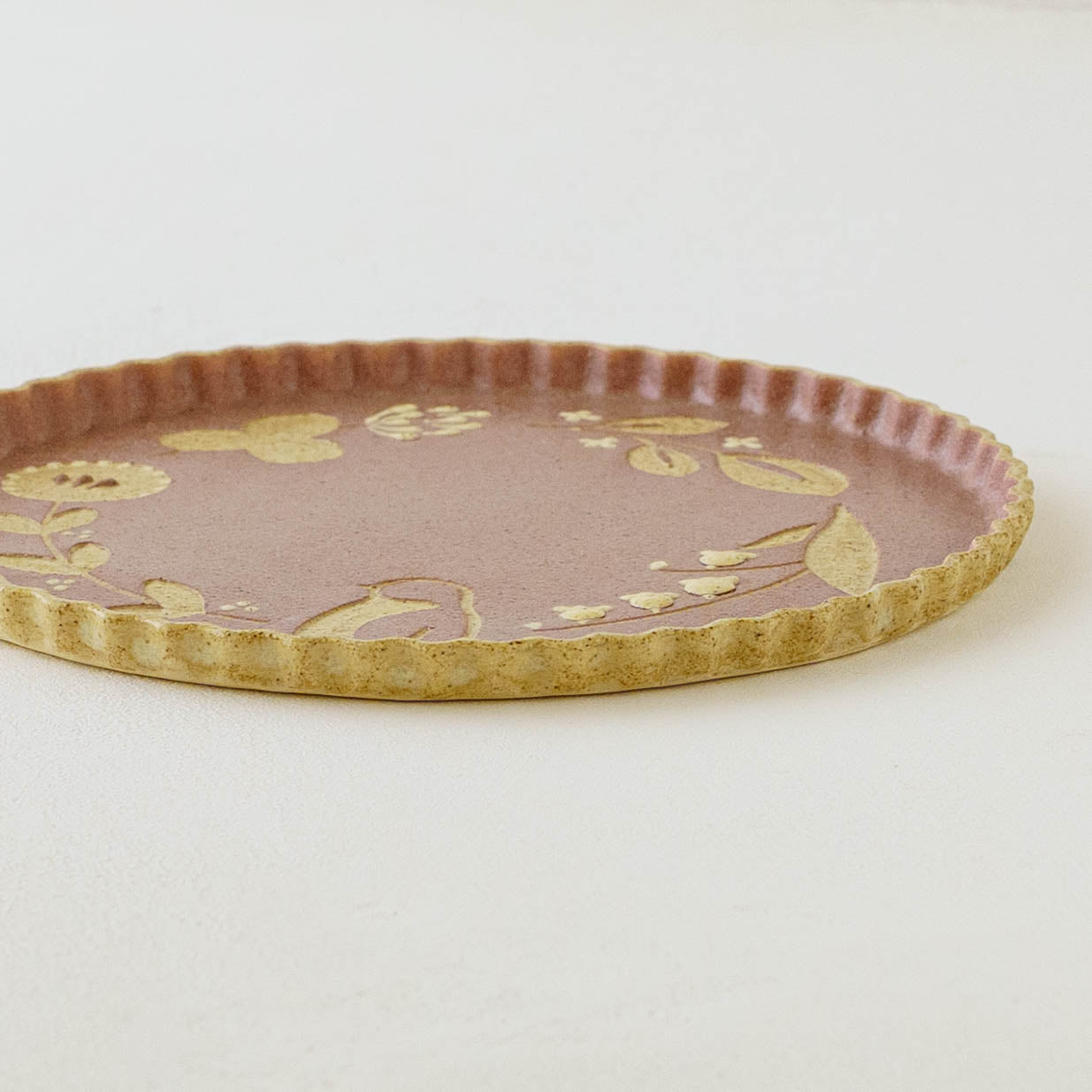 なみなみプレート 195mm　ペンギン　コーラルピンク｜苔色工房