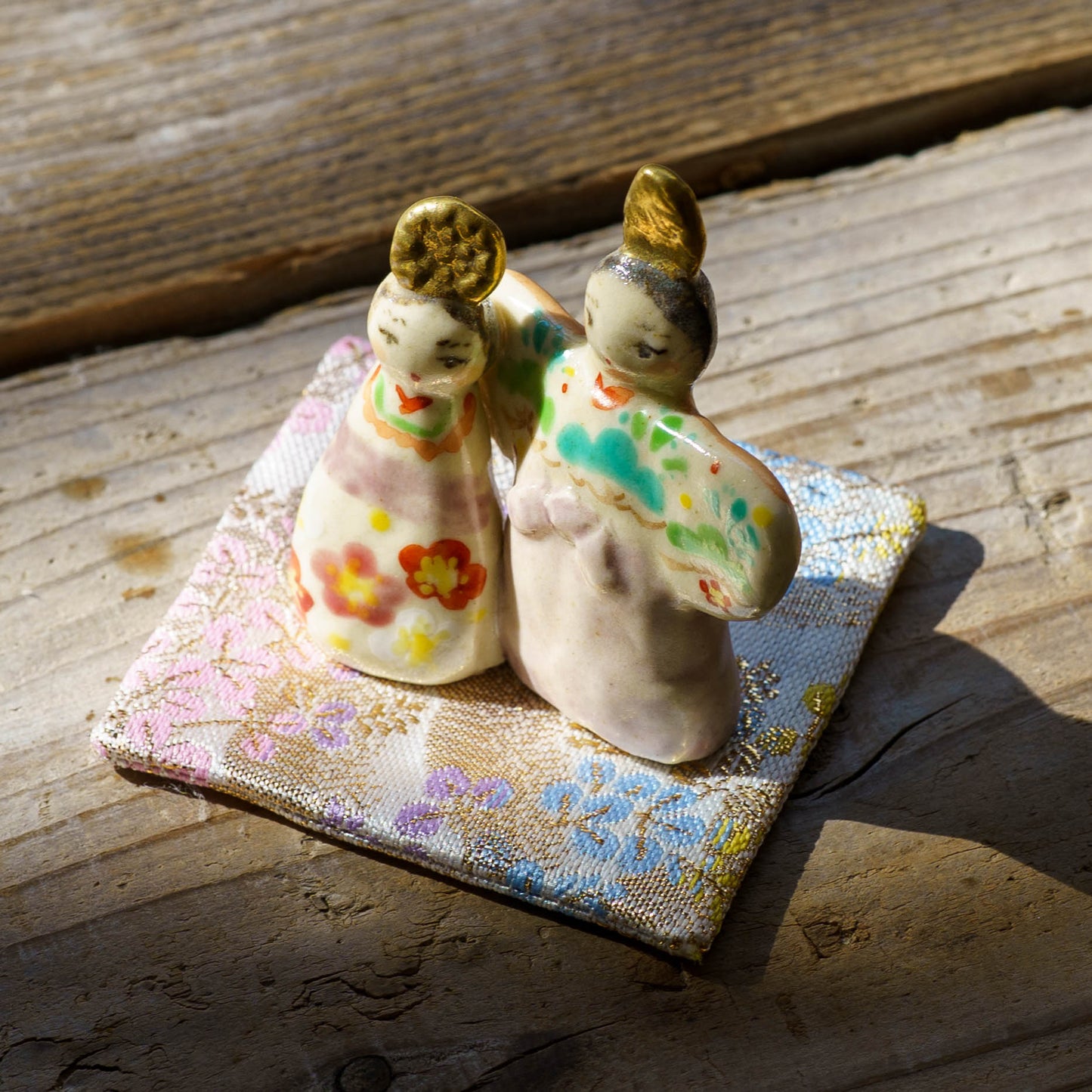 Auspicious Standing Dolls (with mat) | Hahamiya