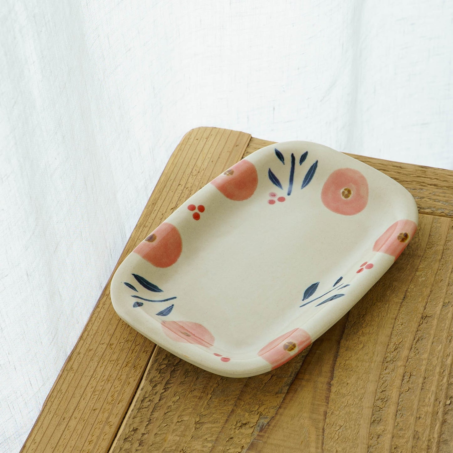 Liberty Square plate Pink | Kumiko Ishikawa