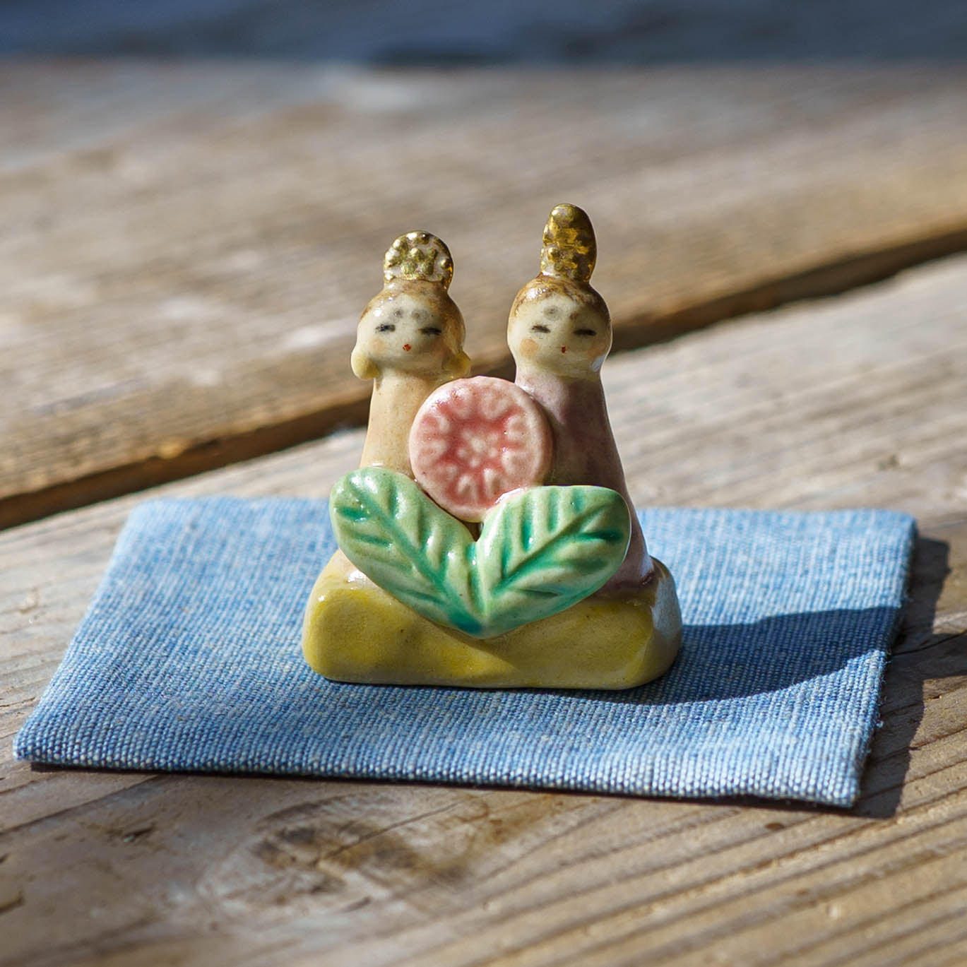 Hina dolls  flower (with mat) | Hahamiya