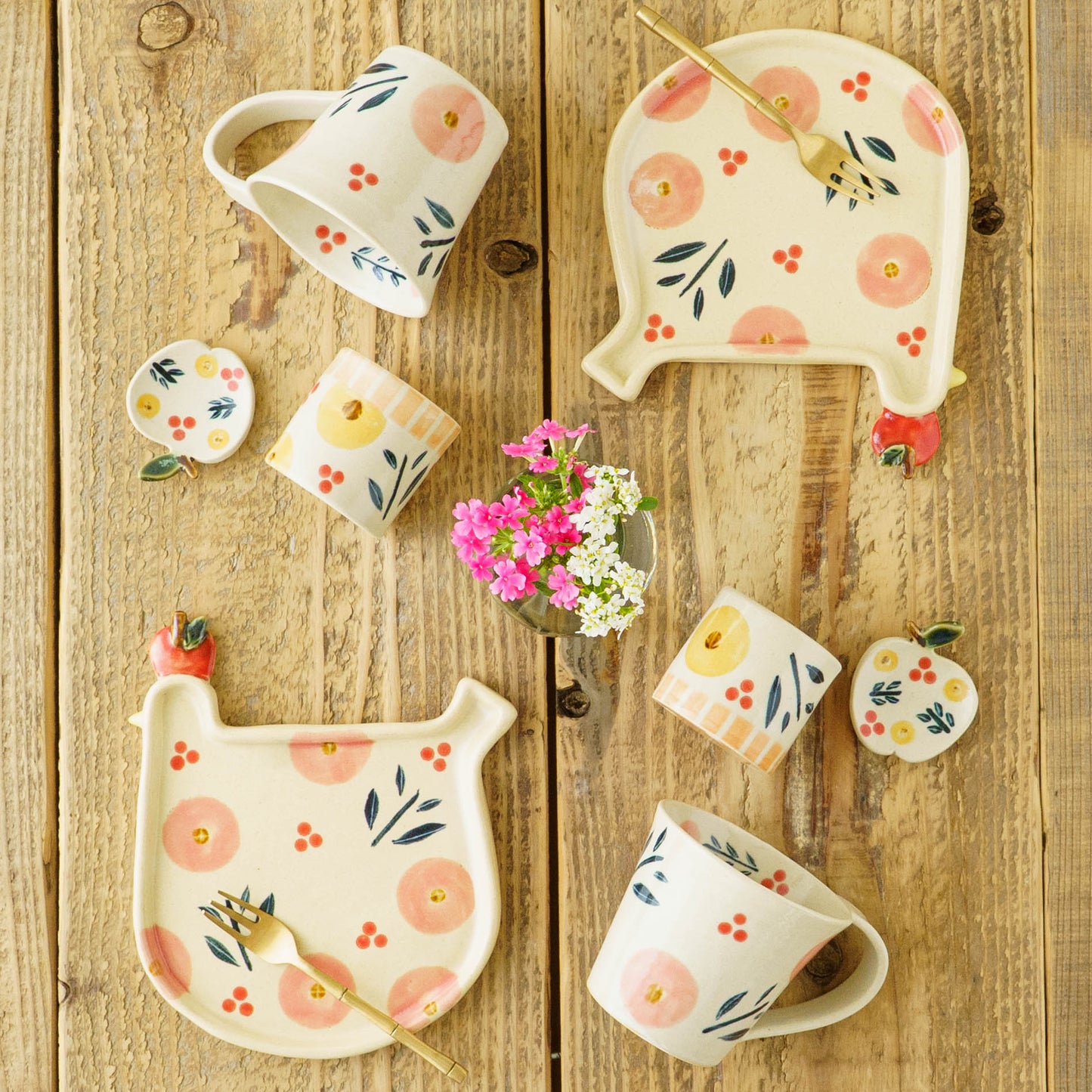 Liberty Bird Plate Pink | Kumiko Ishikawa