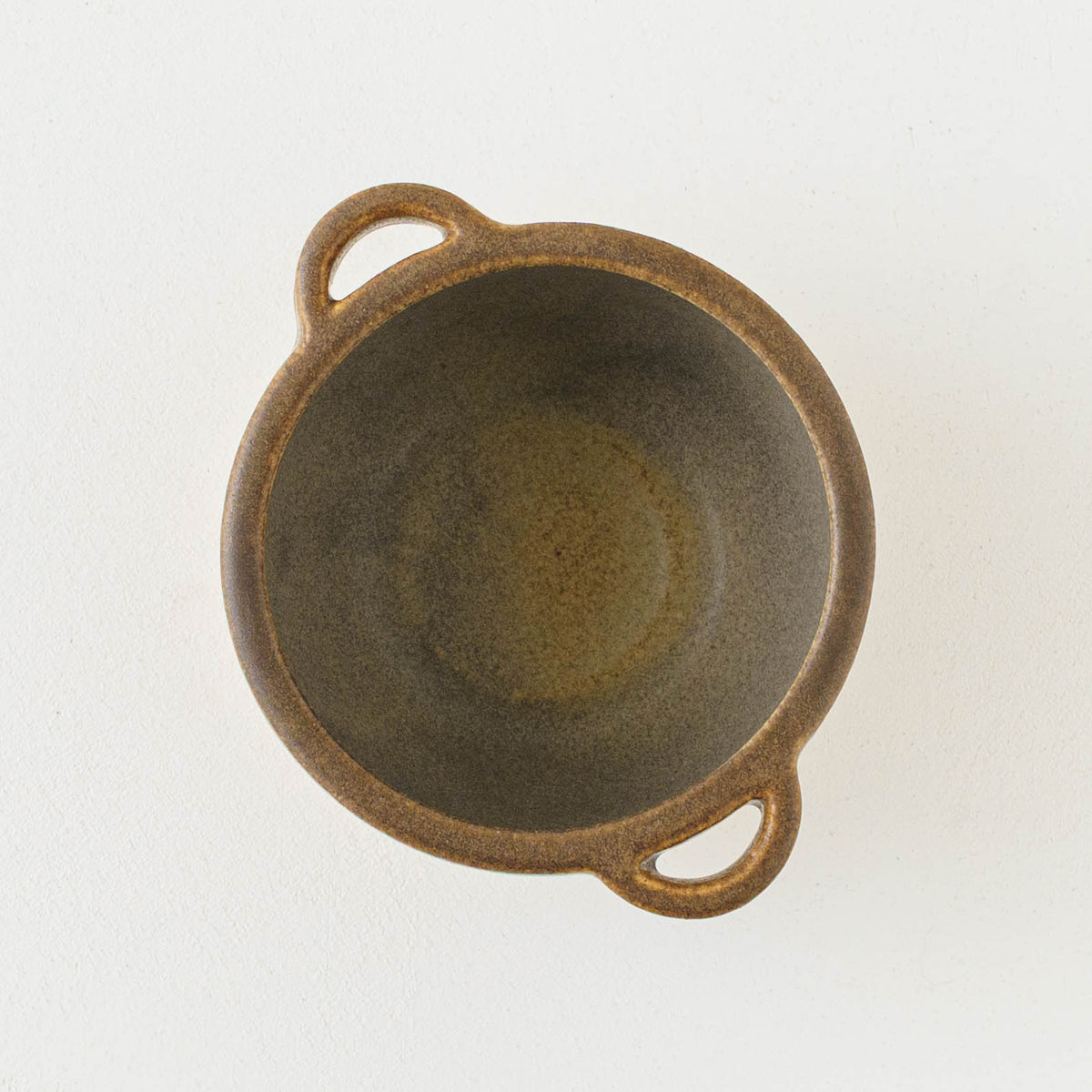 Heat-resistant bowl with handles brown | Mami Furukawa