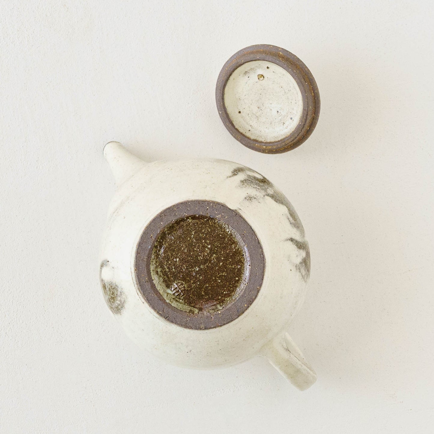 Pot | Totsu Keiichiro