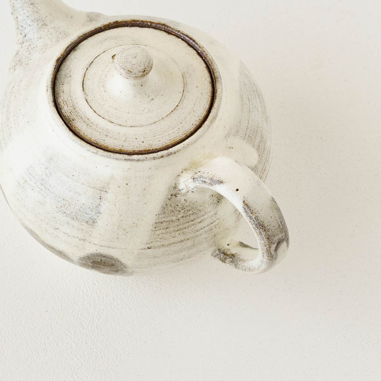 Pot | Totsu Keiichiro