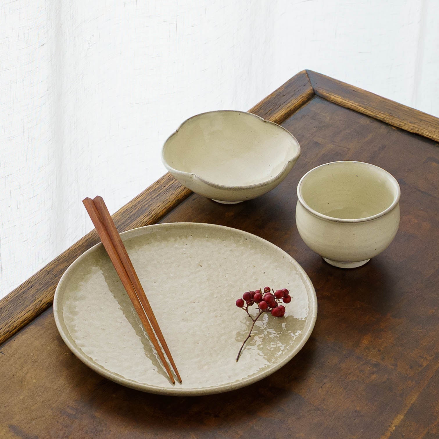 陶芸作家 戸津圭一郎 粉引汲み出し｜窯元、作家もののうつわと暮らしの