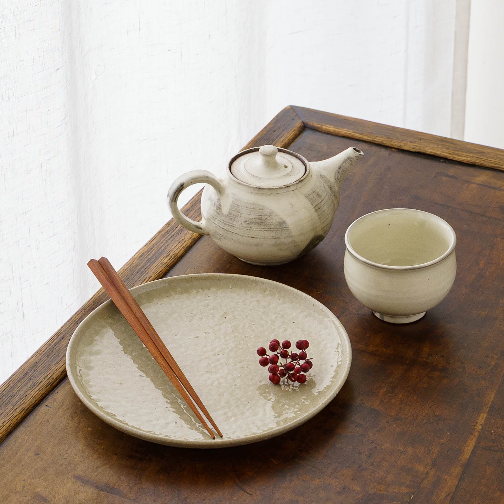 陶芸作家 戸津圭一郎 粉引ポット｜窯元、作家もののうつわと暮らしの