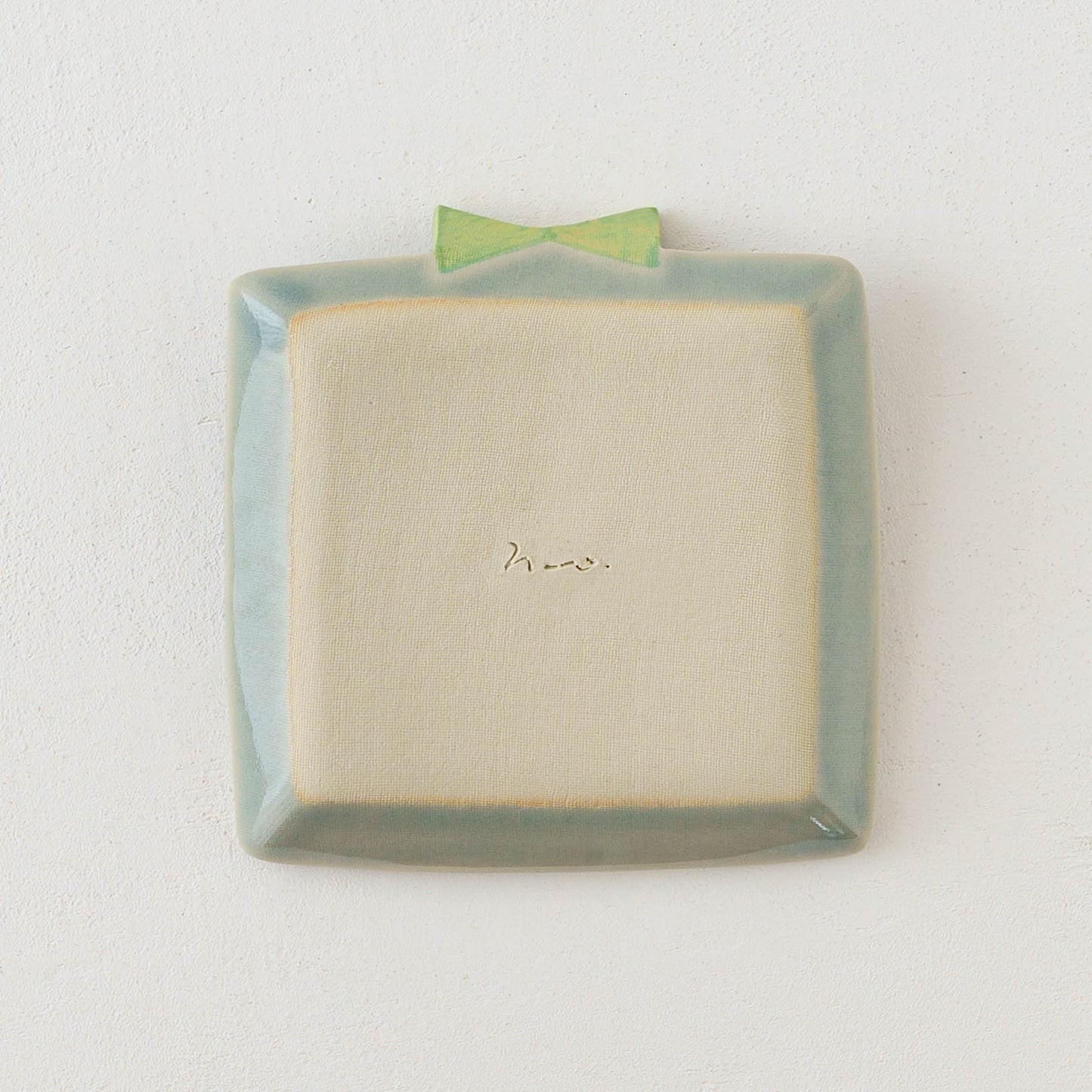 プレゼントのお皿　薄雨 x 黄緑花｜アトリエ モノラー