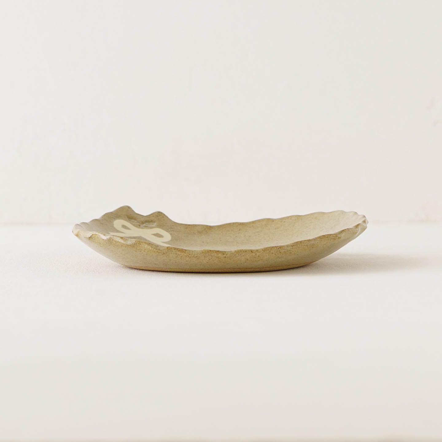 Cat plate  S  ribbon | Atelier Monora