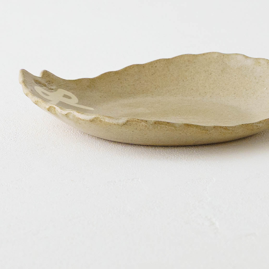 Cat plate  S  ribbon | Atelier Monora