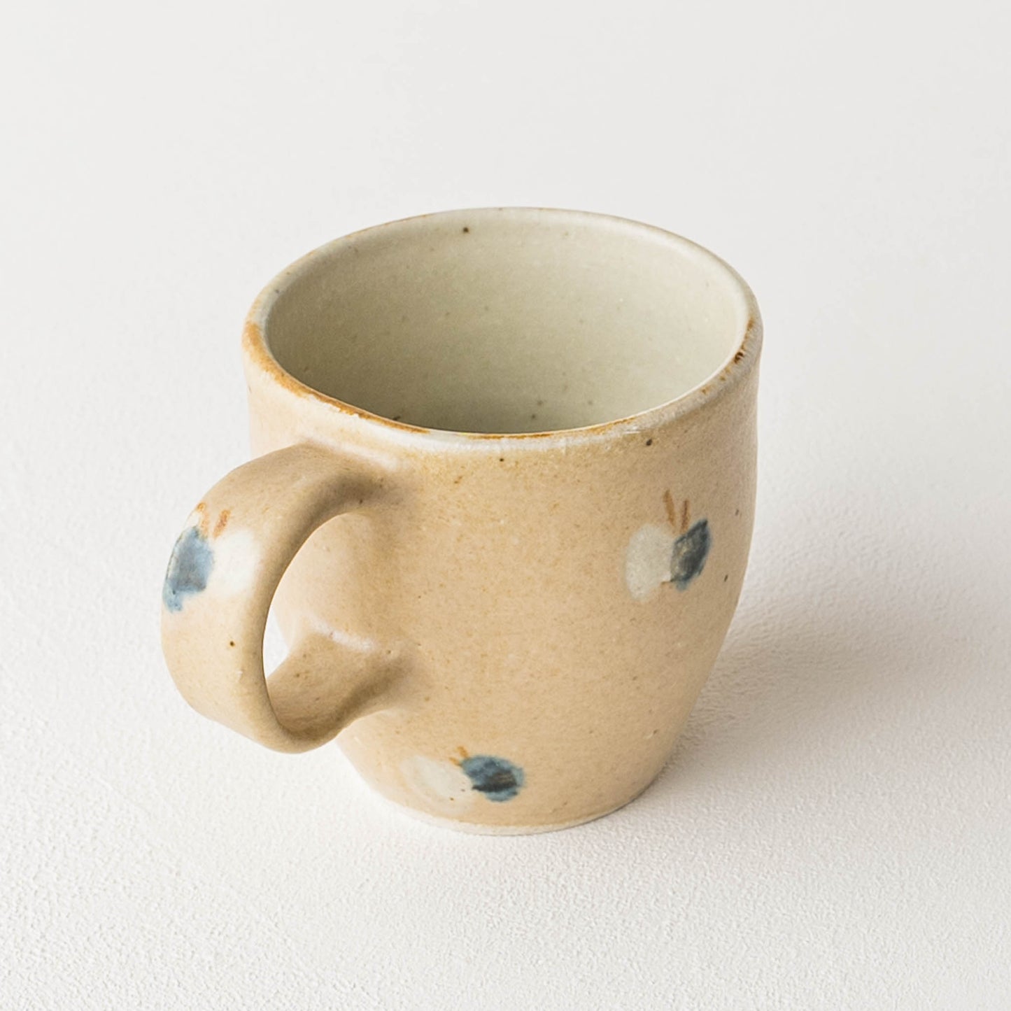 Mug butterfly C light brown | Haruko Harada