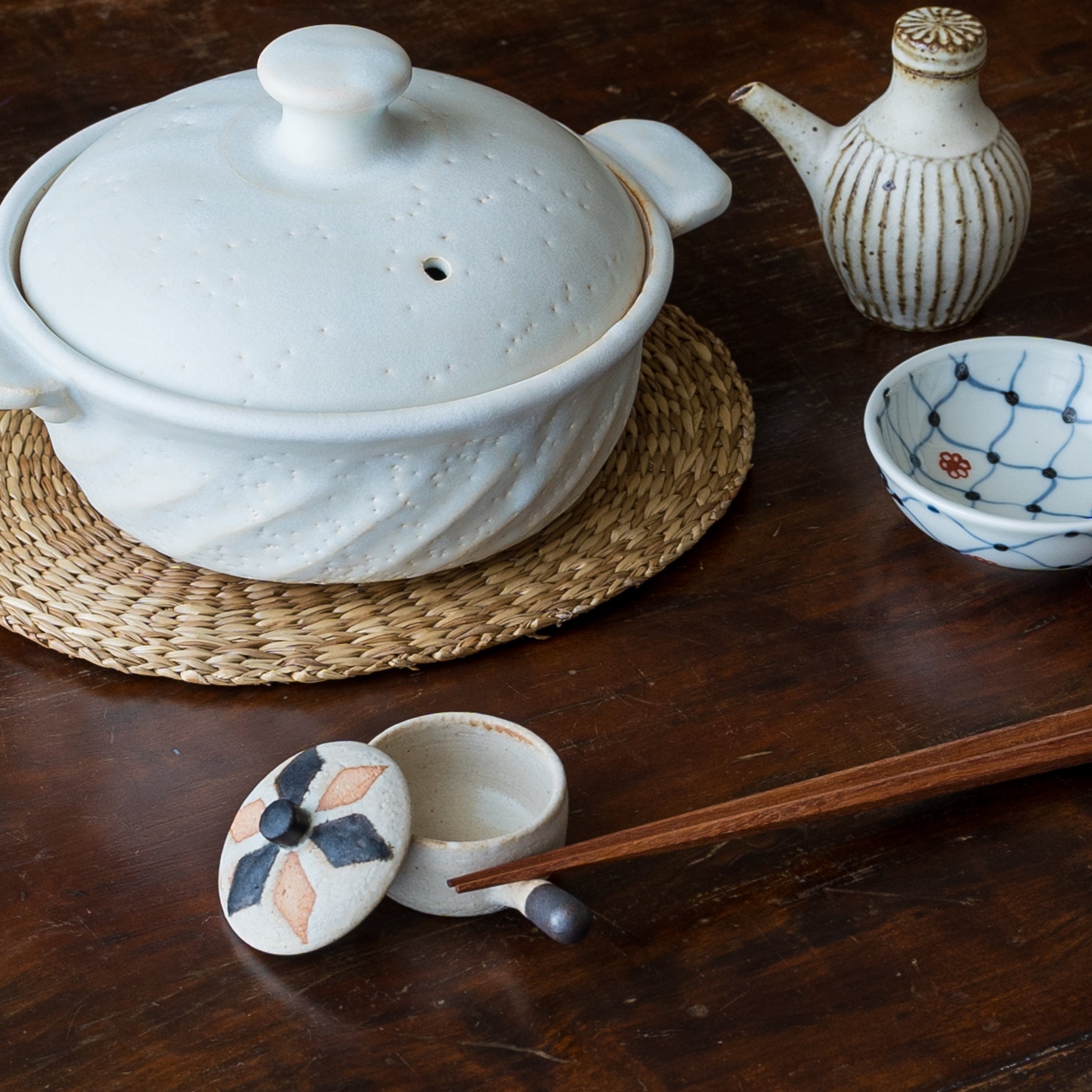 土鍋料理が楽しくなる池本直子さんのミニ土鍋箸置き