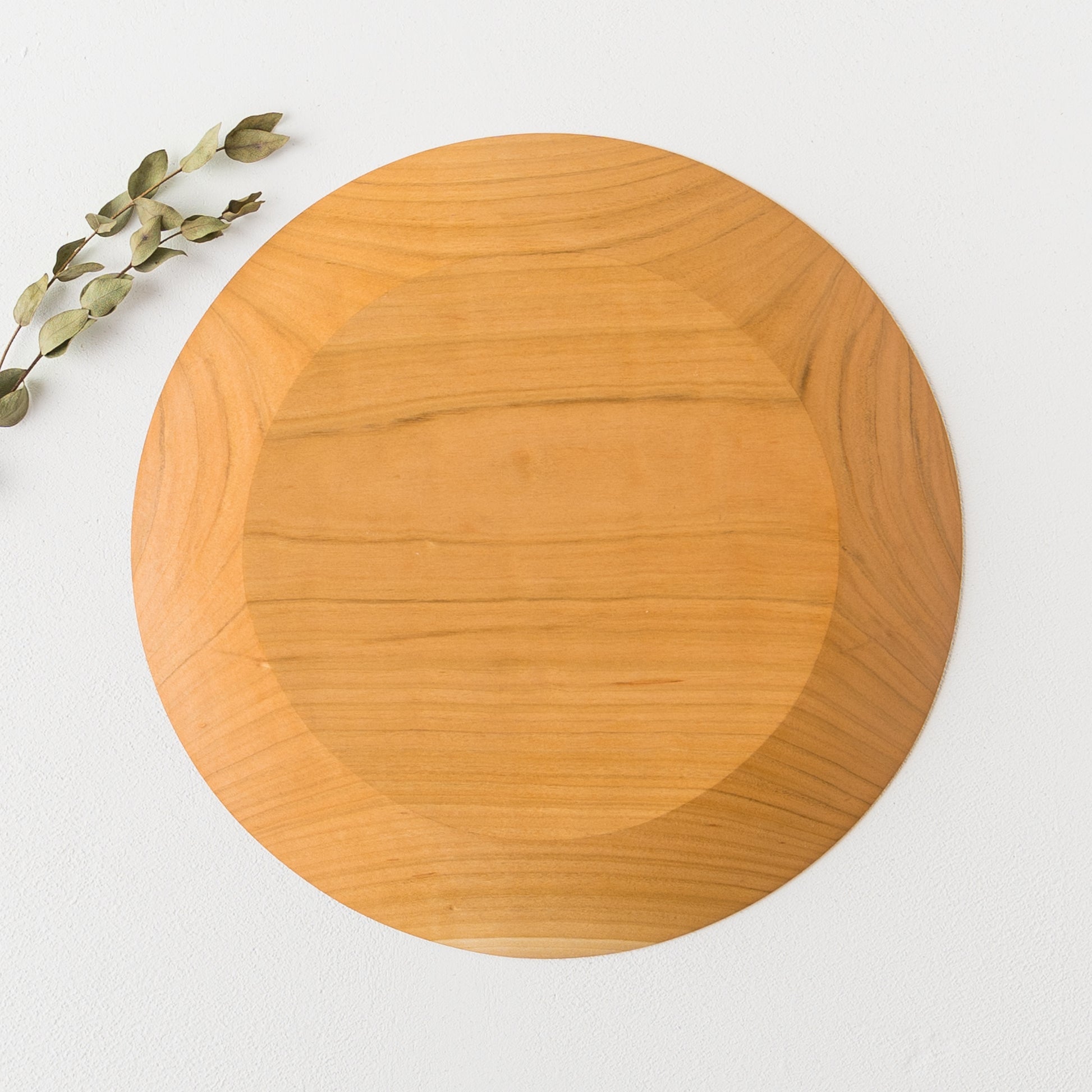 食卓を豊かにしてくれる木工房玄高塚和則さんのパン皿